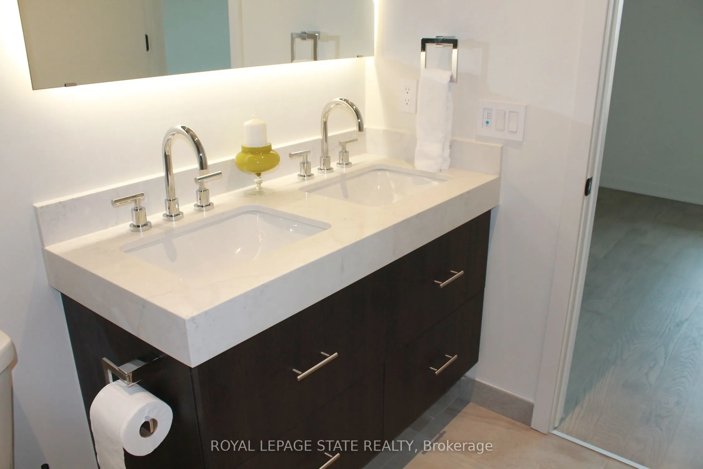 123 Maurice Drive, #315