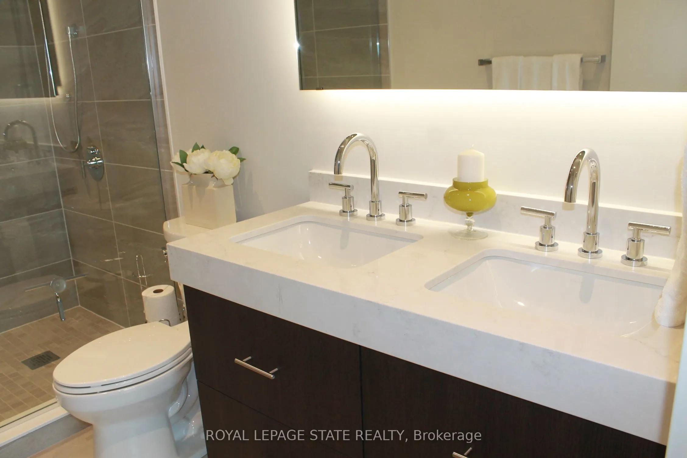 123 Maurice Drive, #315