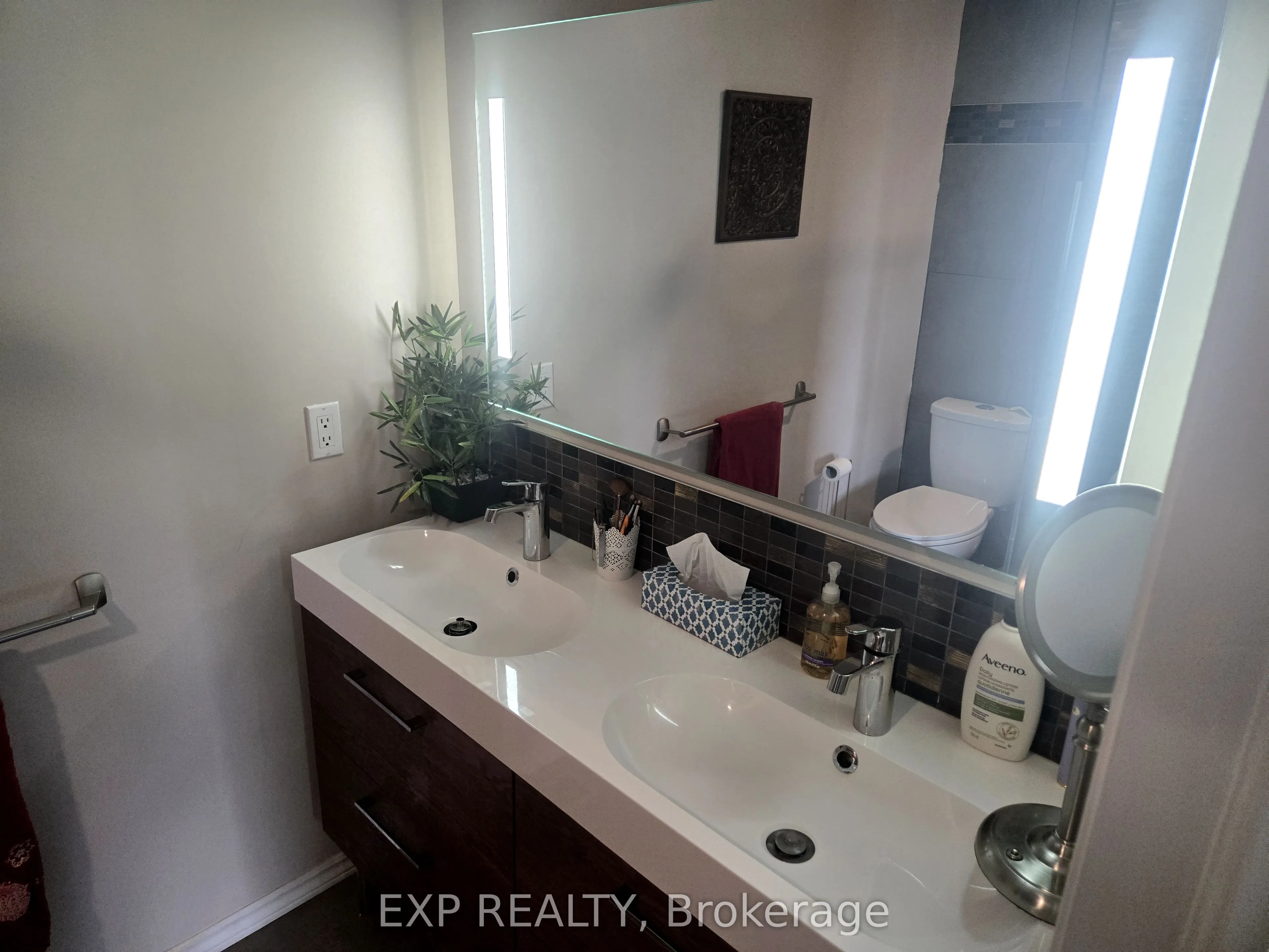 3097 Joel Kerbel Place