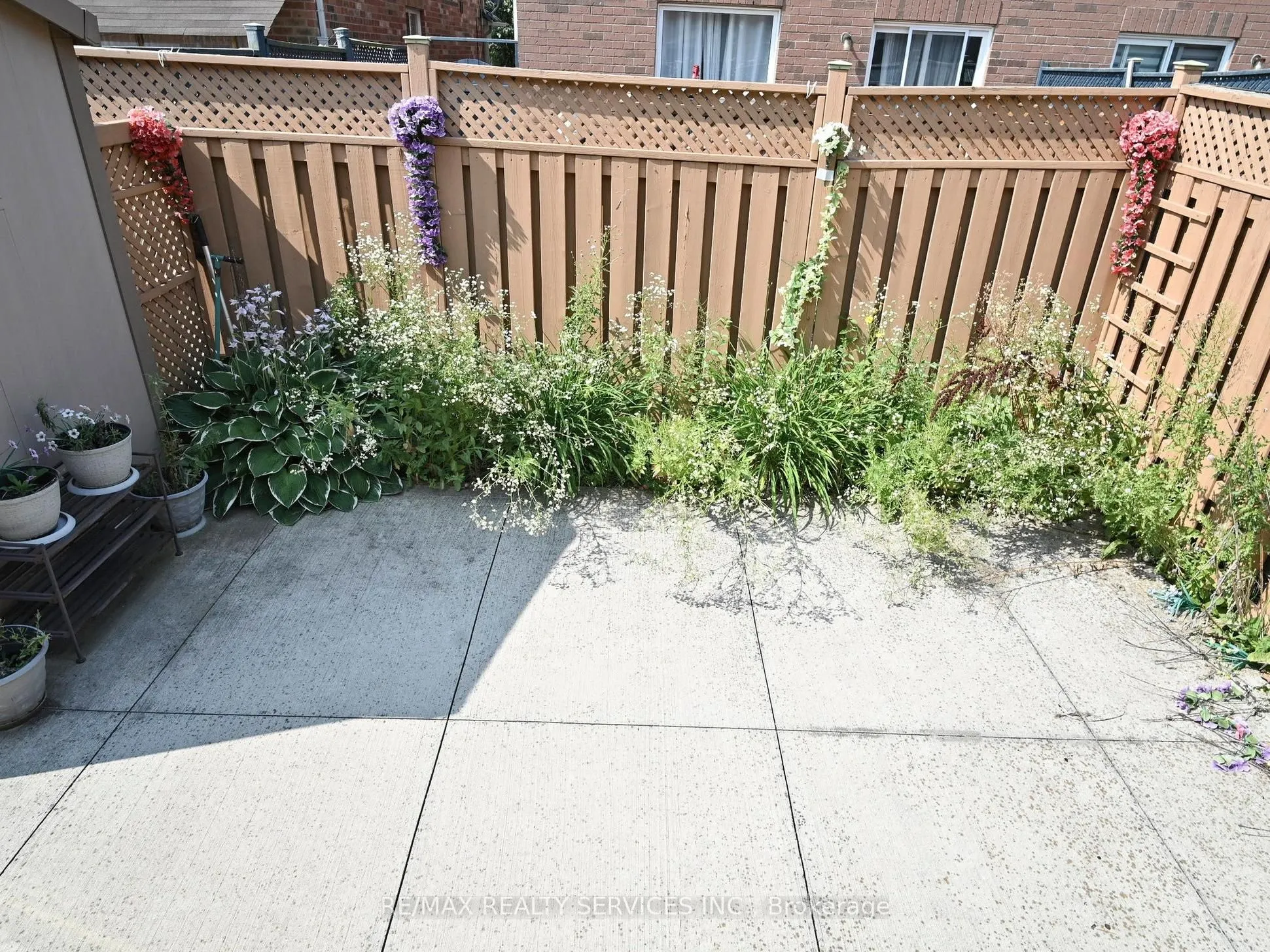 98 Sewells Lane