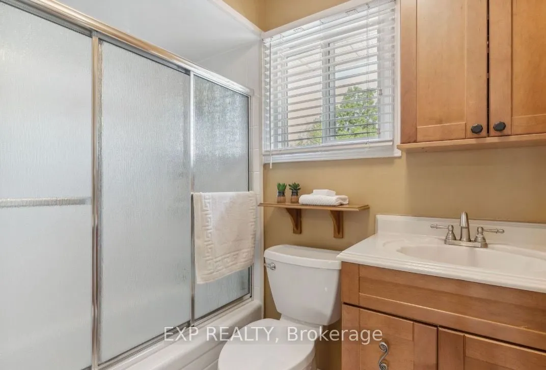 259 O'donoghue unit2 Avenue