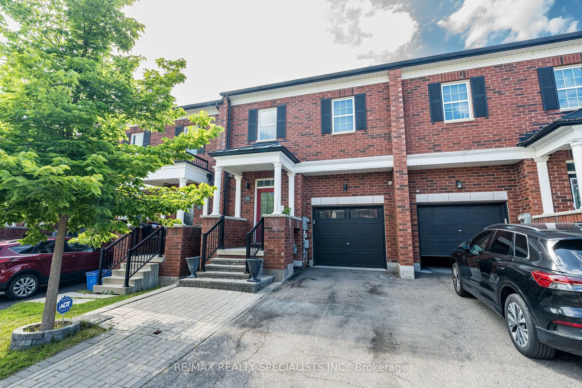 55 Henry Crescent