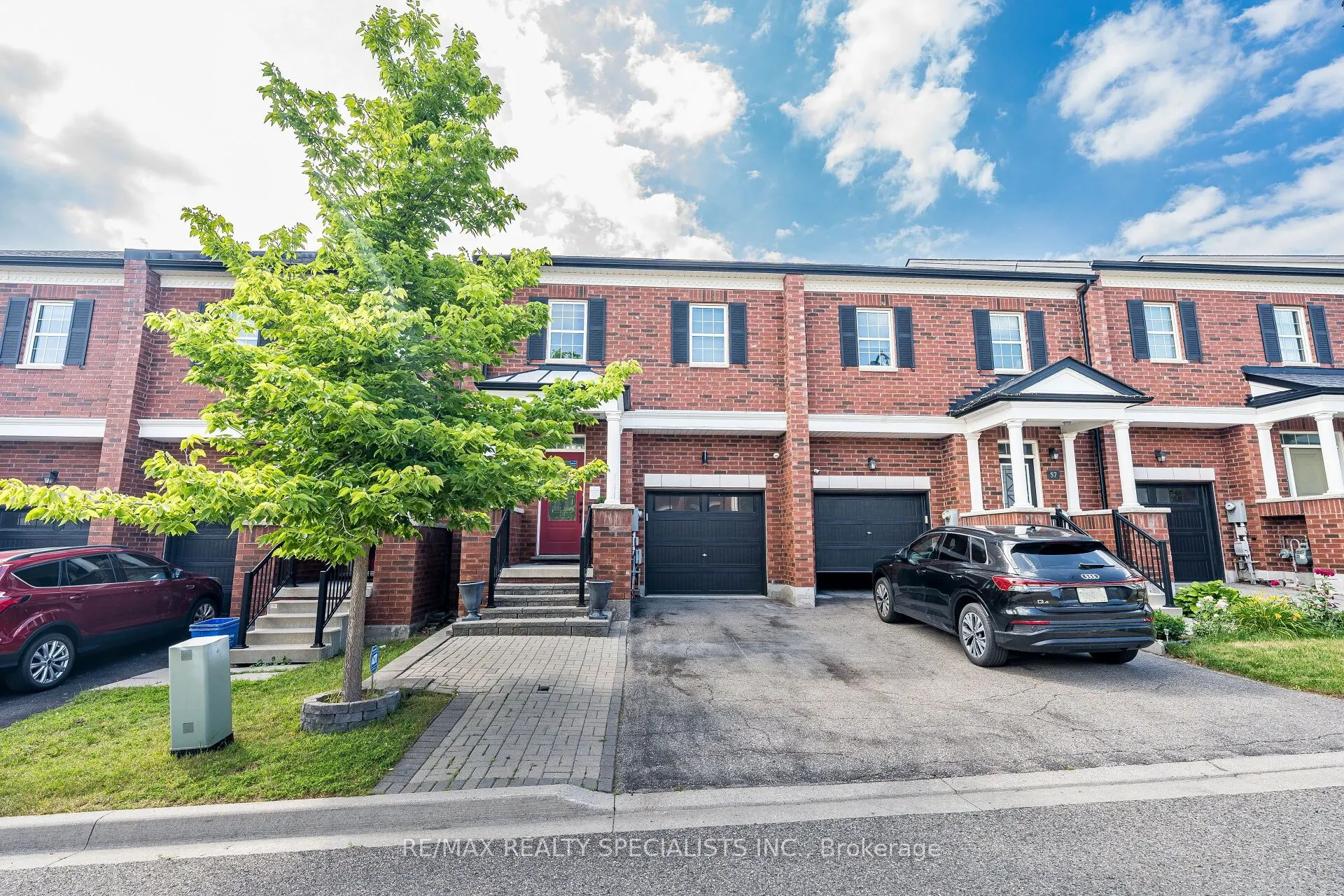 55 Henry Crescent