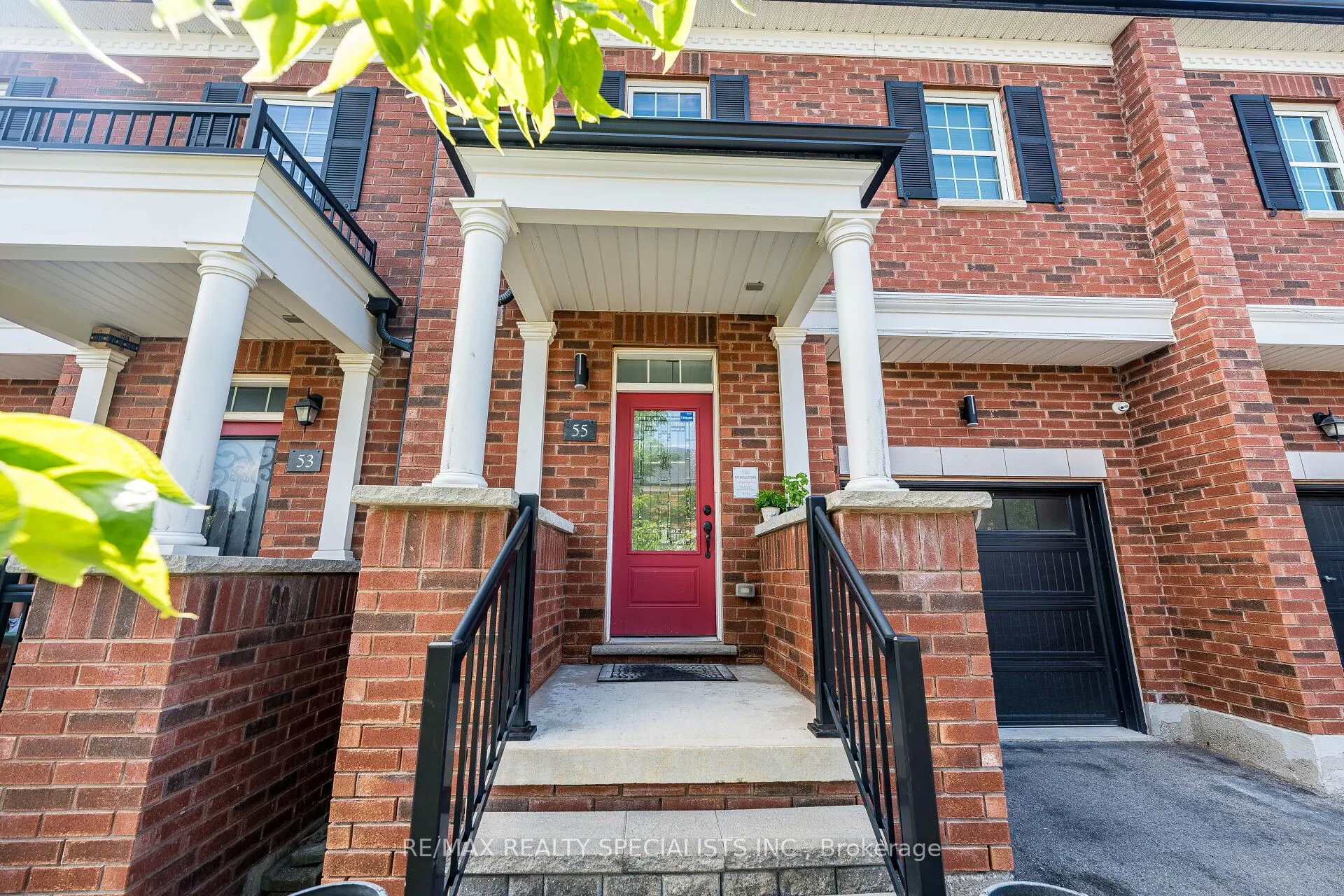 55 Henry Crescent