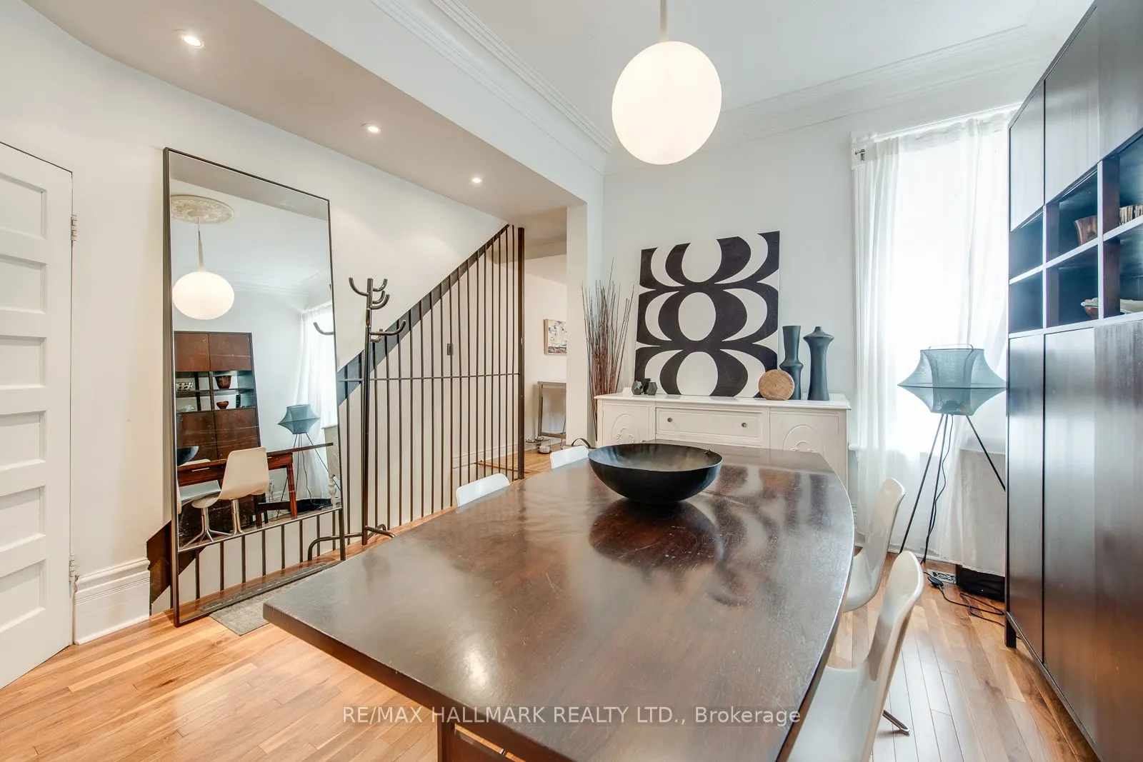 53 Lansdowne Avenue