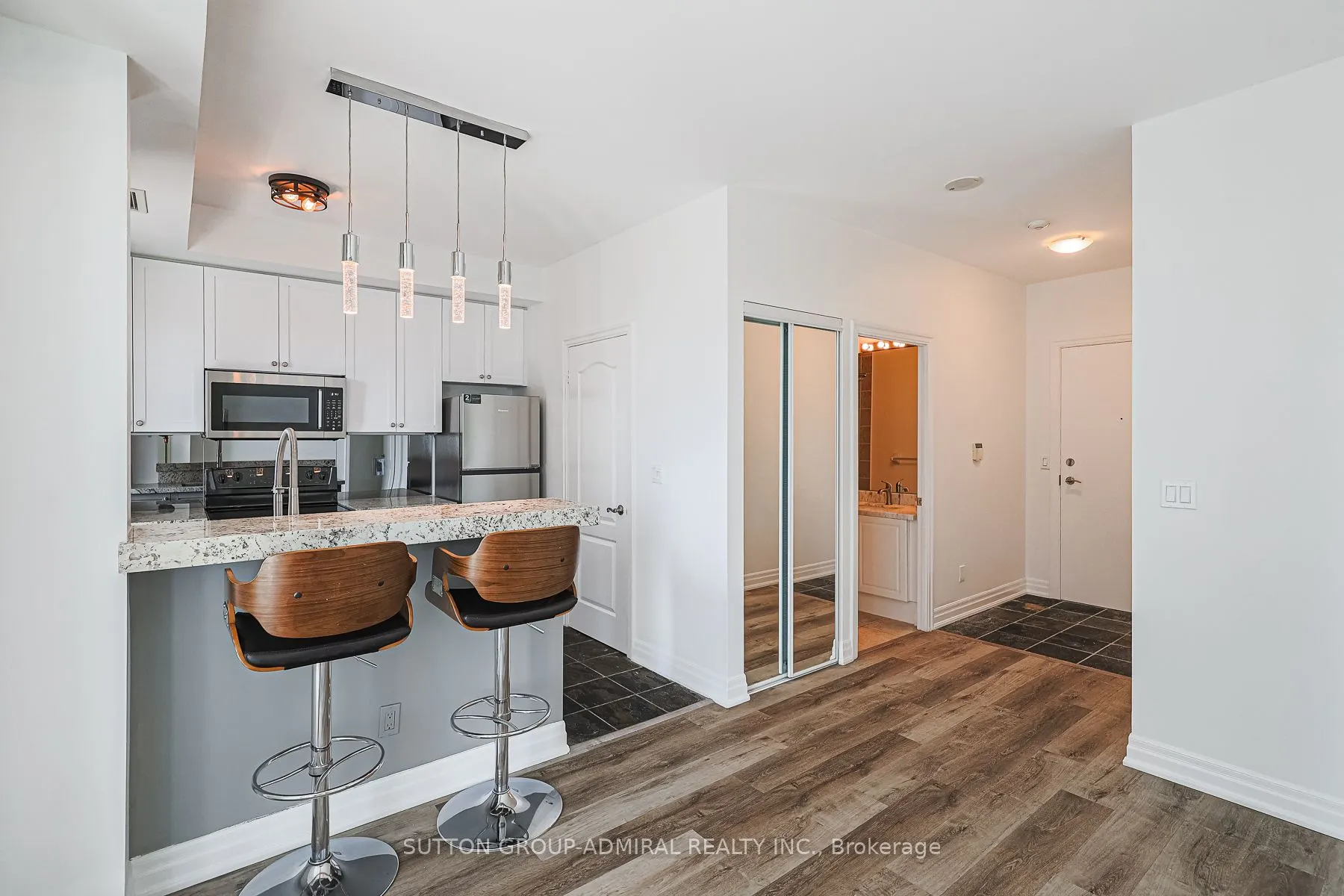2121 Lake Shore Boulevard W, #2101