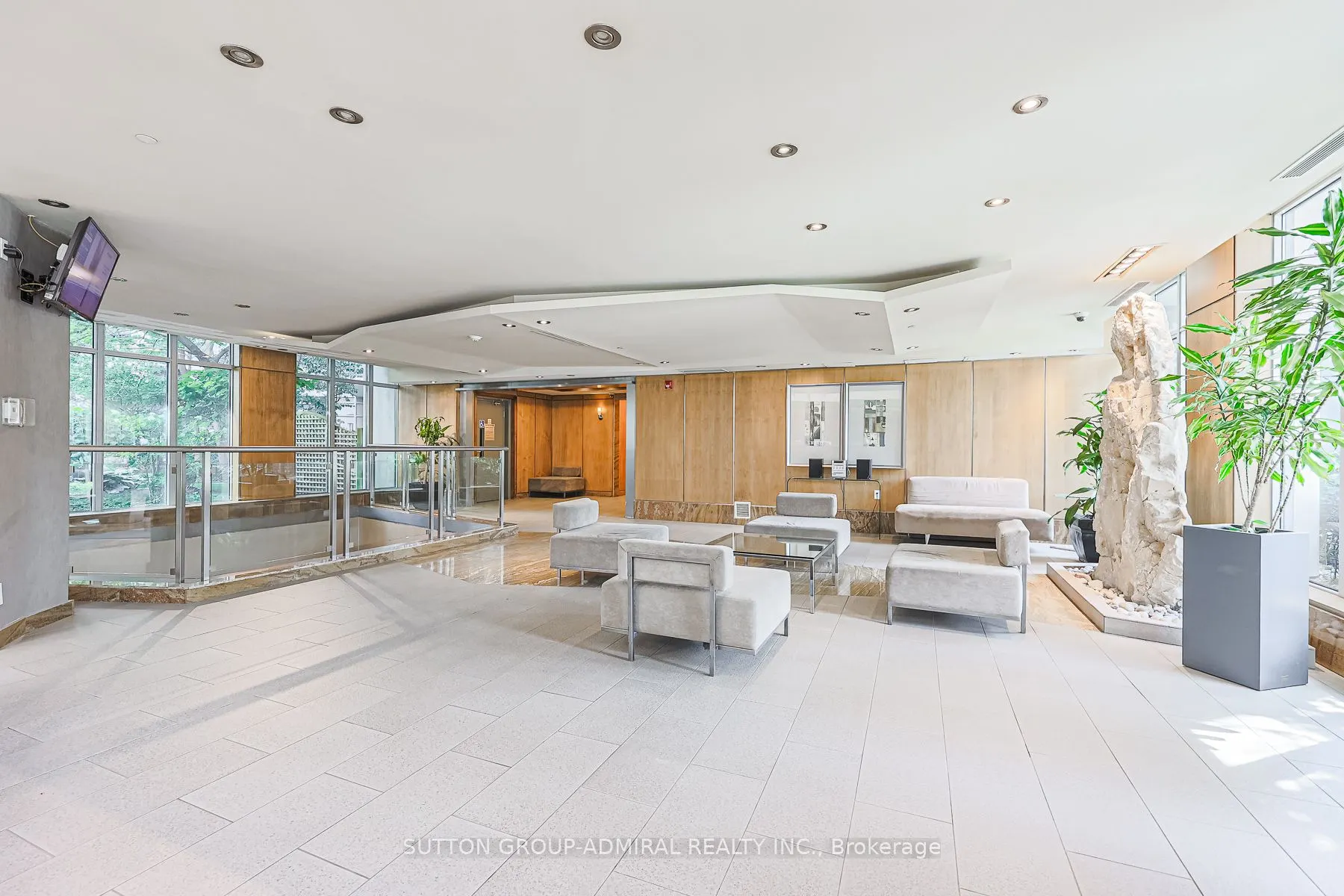 2121 Lake Shore Boulevard W, #2101