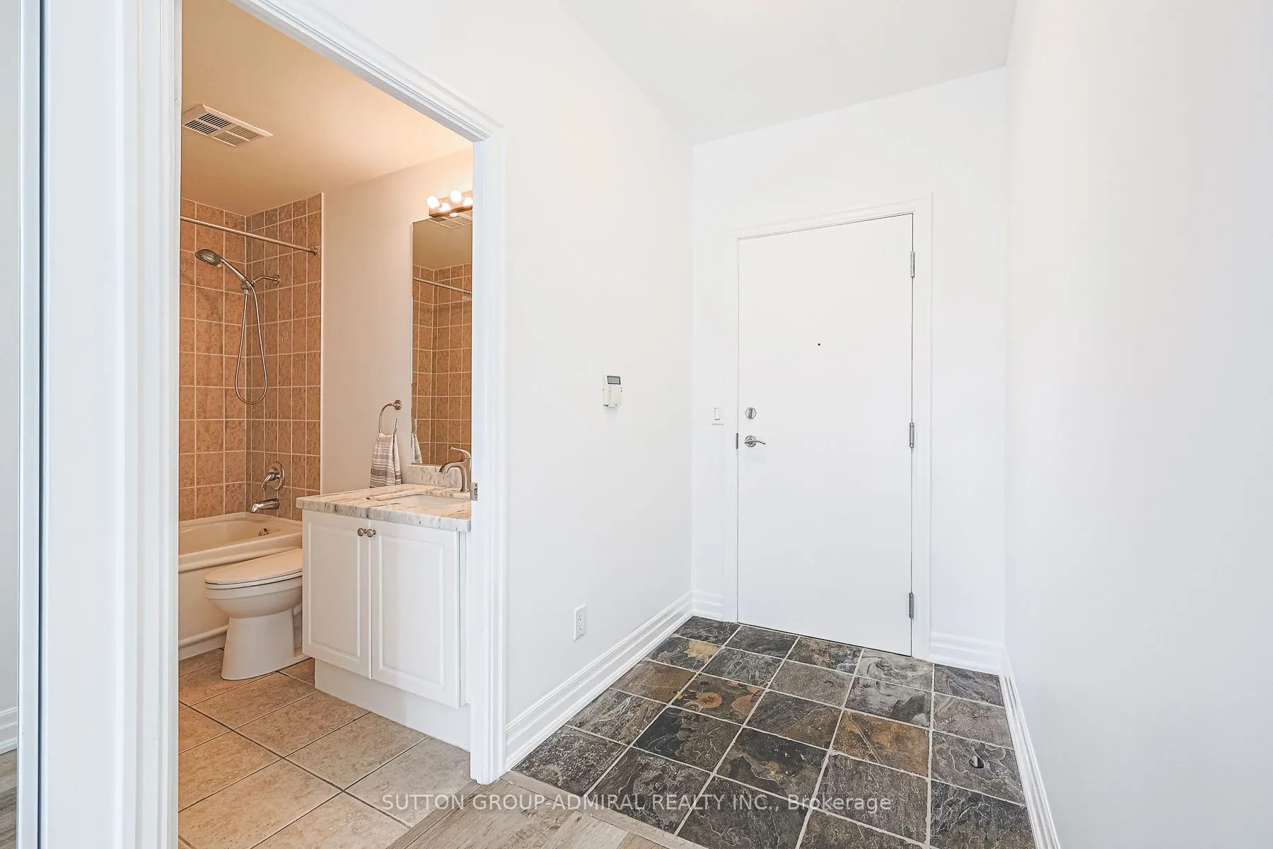 2121 Lake Shore Boulevard W, #2101