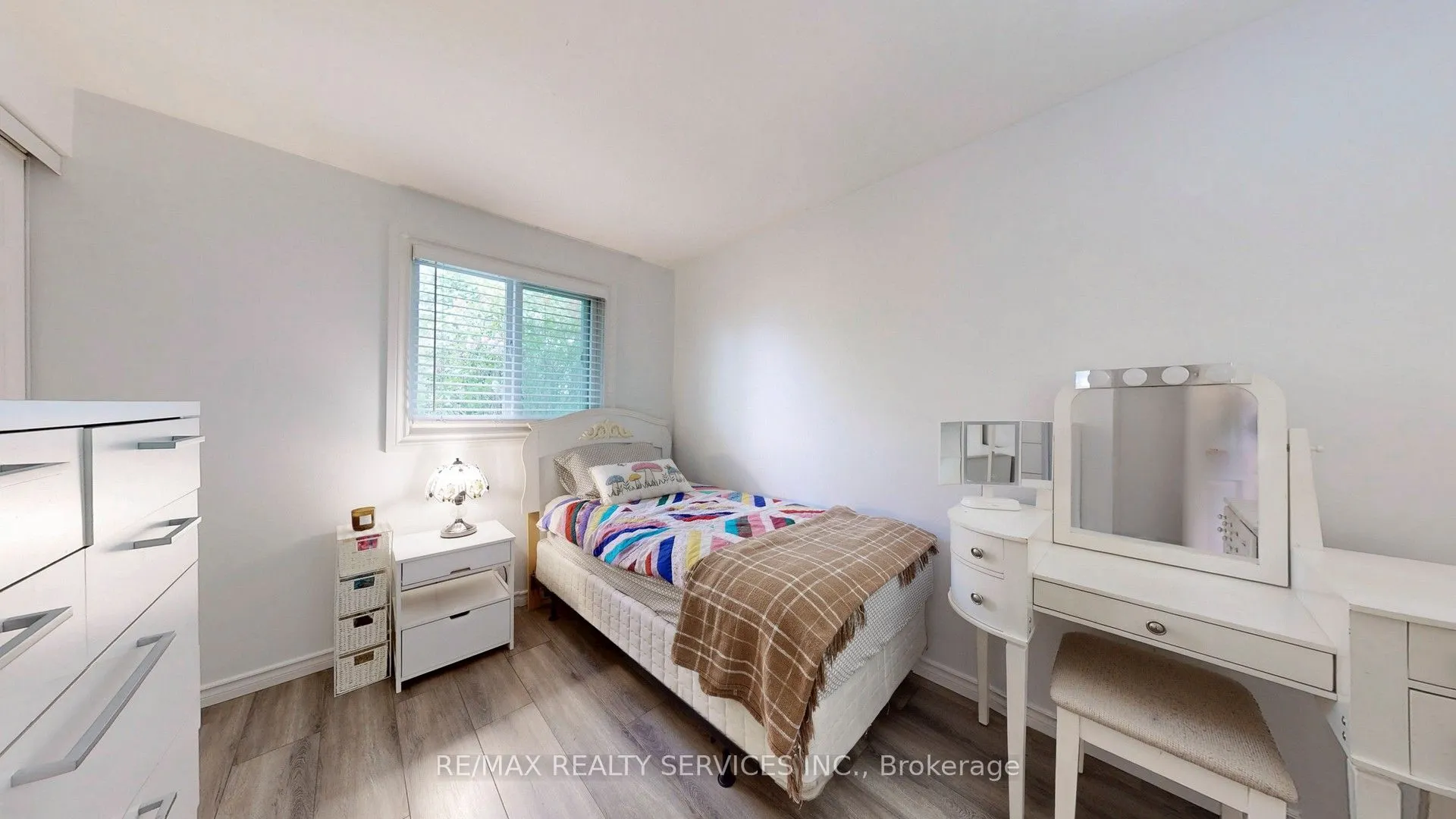 22 Glengrove Court