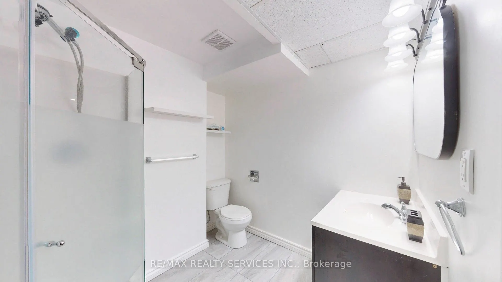 22 Glengrove Court