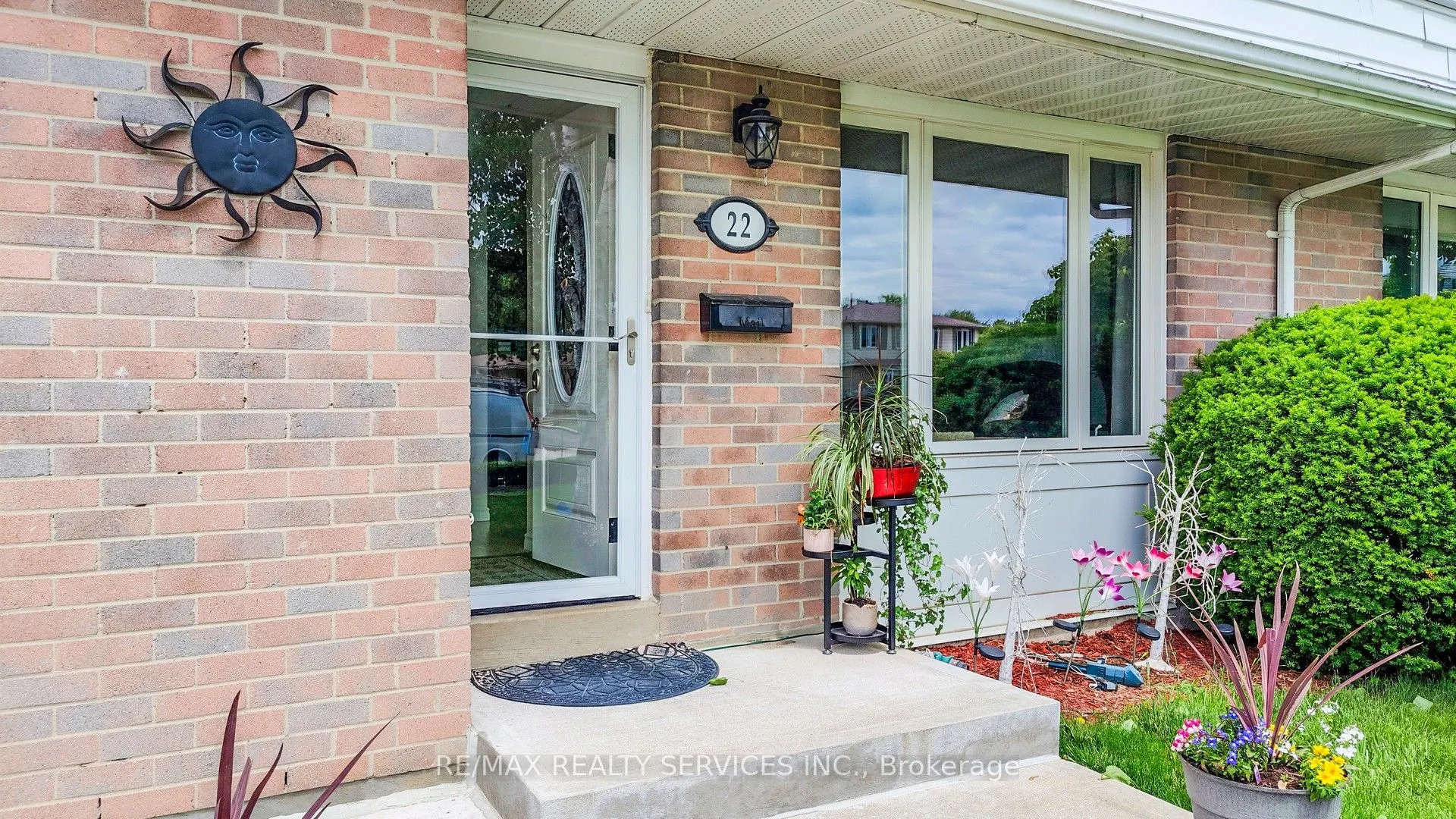 22 Glengrove Court