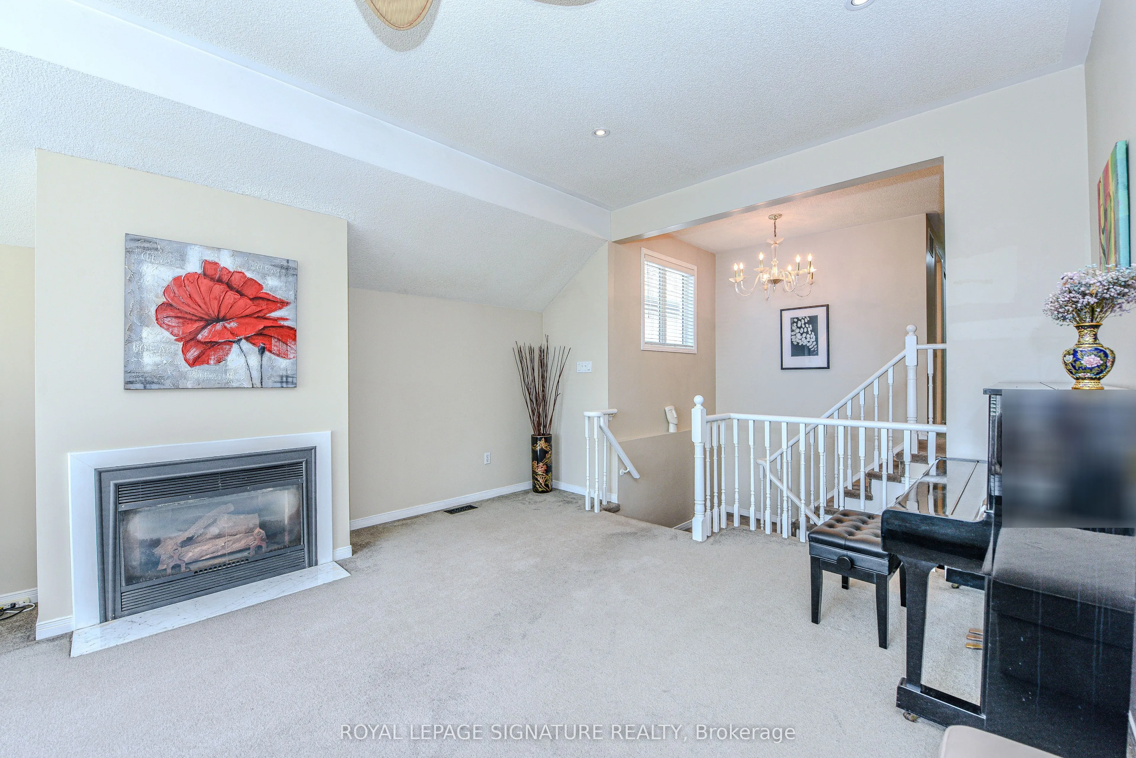 2547 Raglan Court