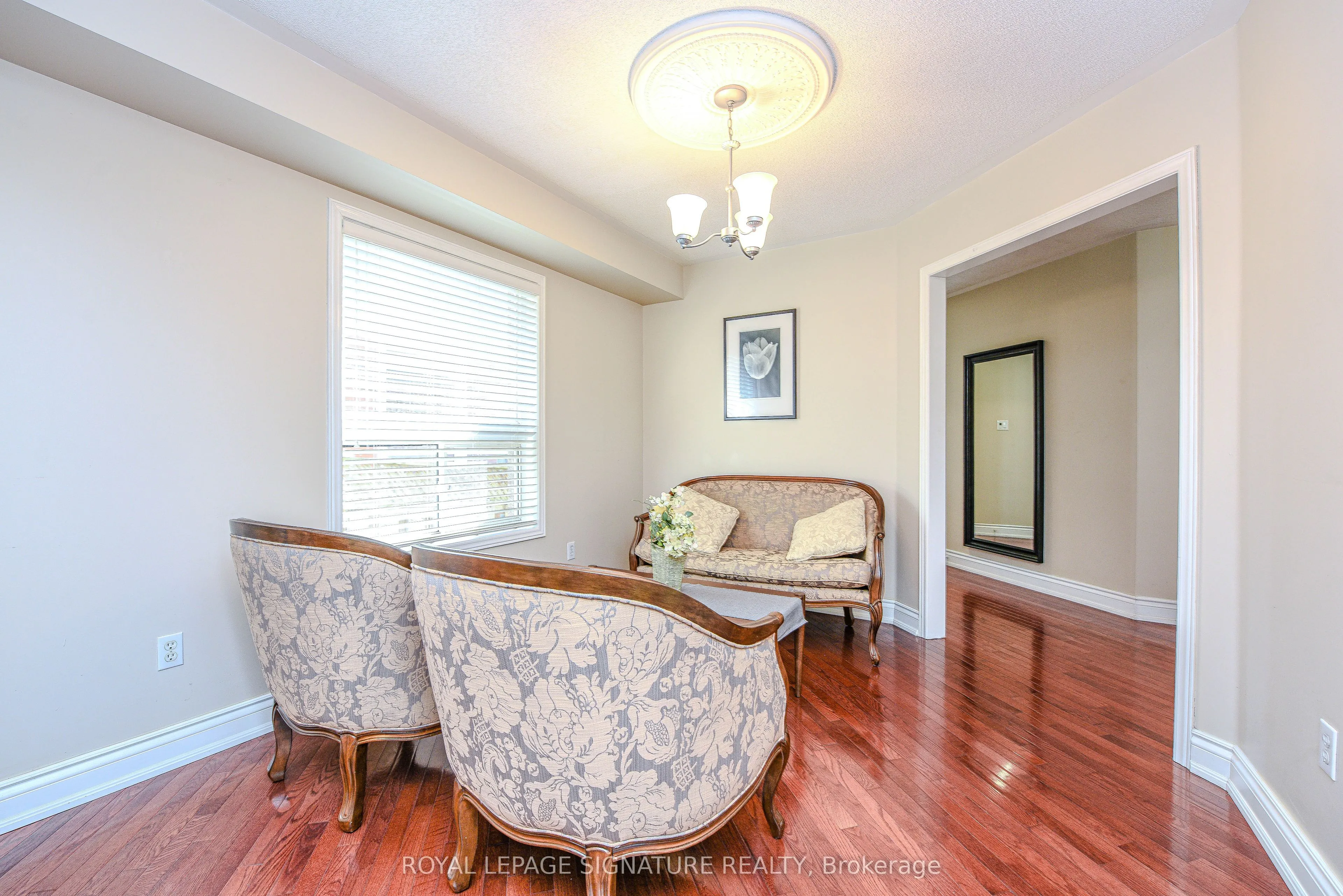 2547 Raglan Court