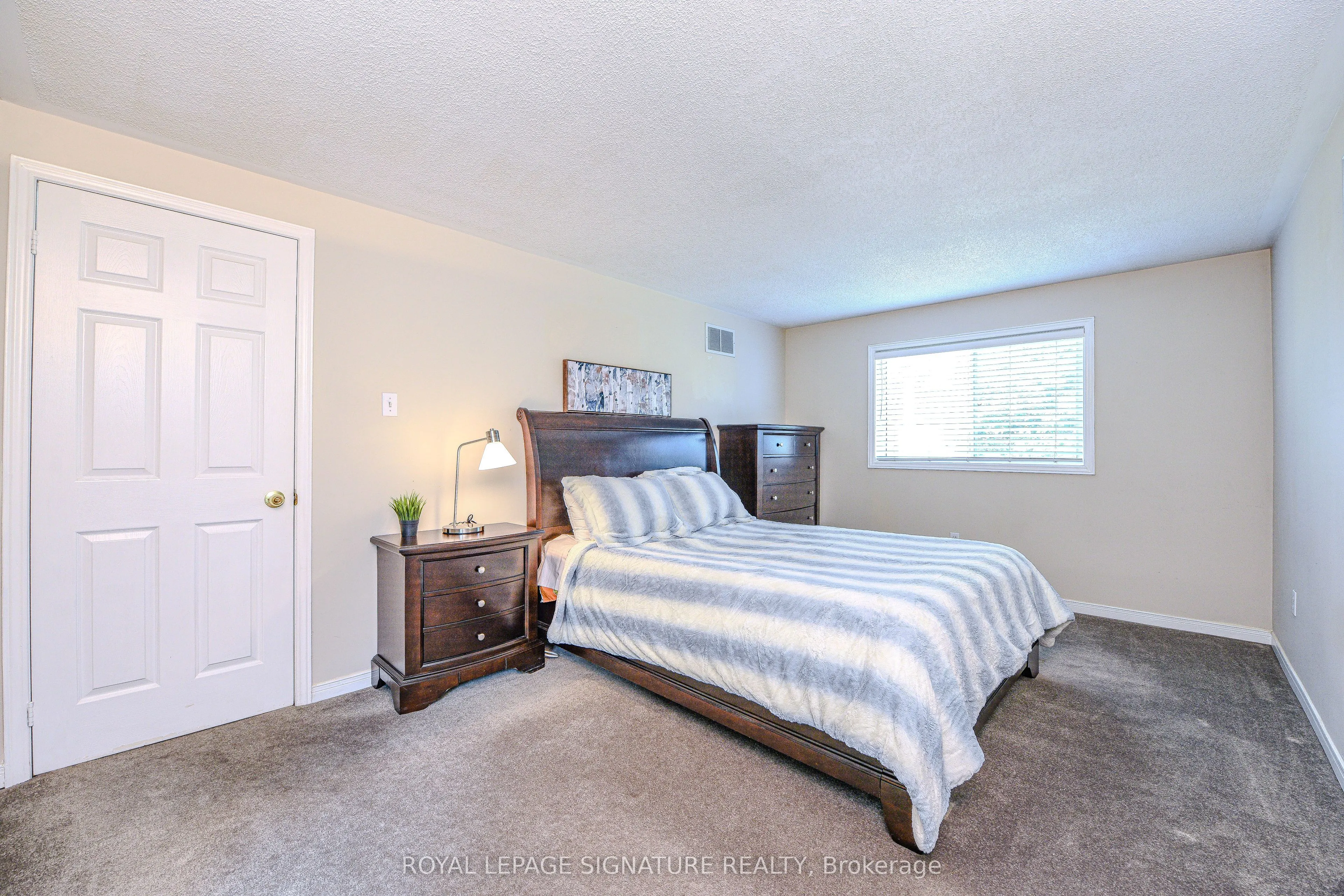 2547 Raglan Court