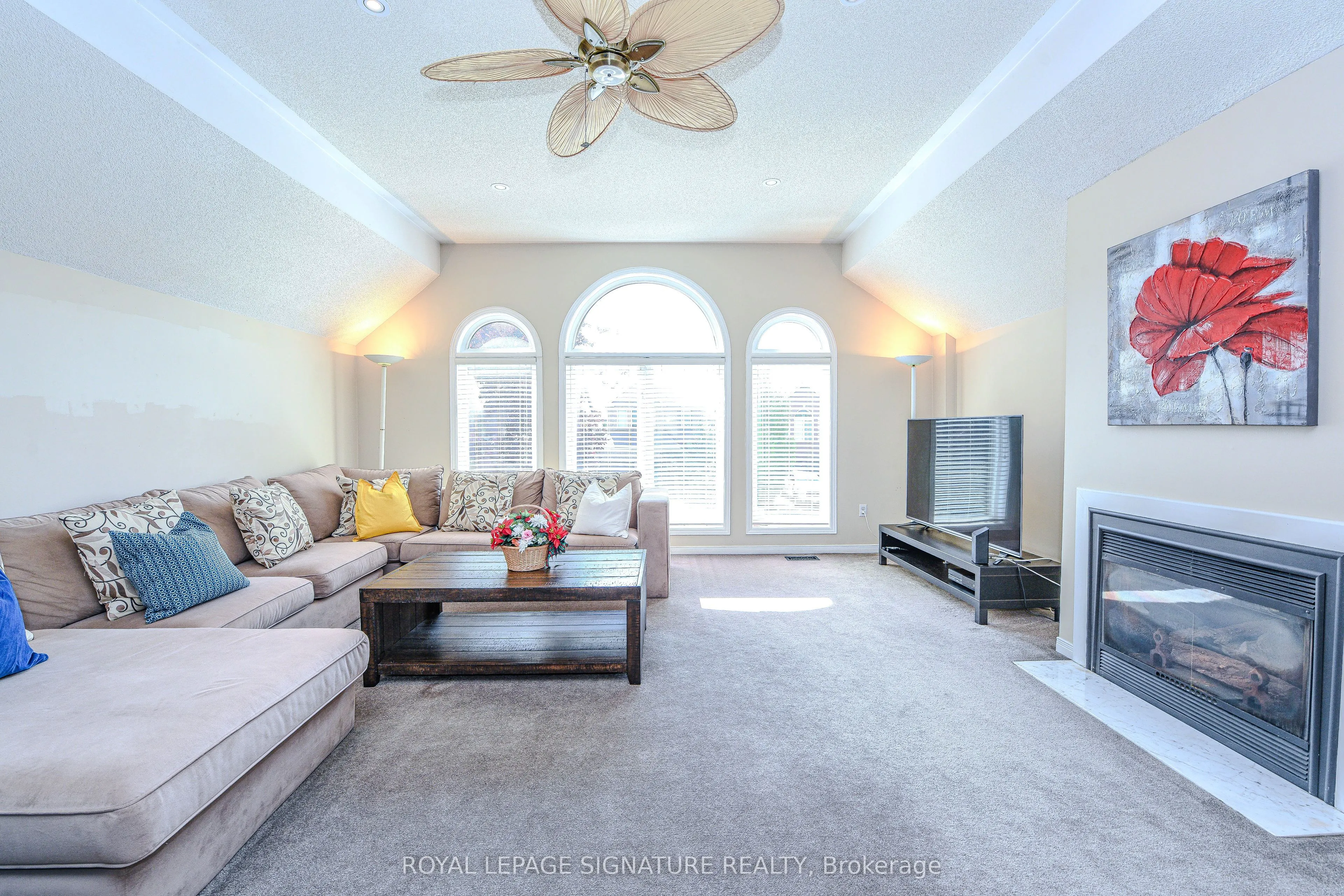 2547 Raglan Court