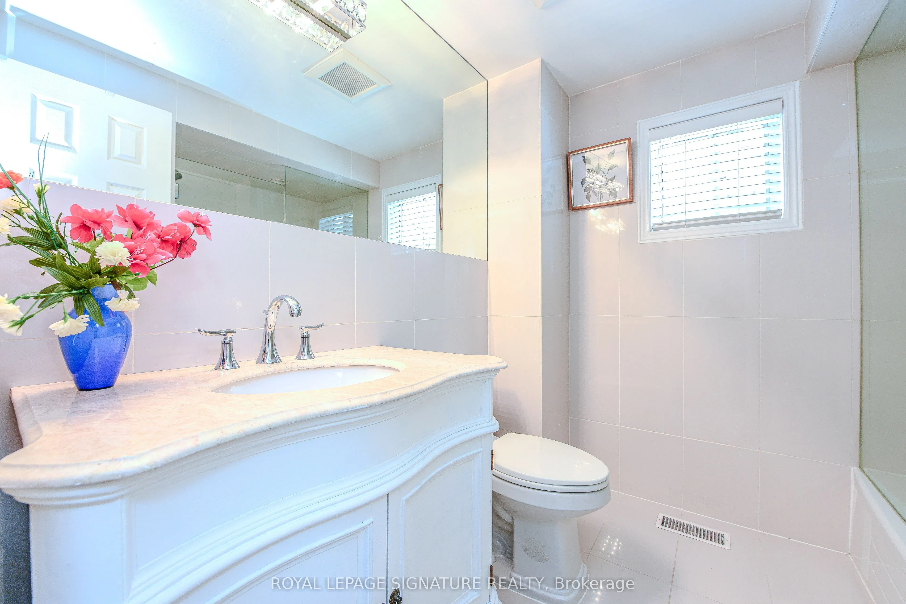 2547 Raglan Court