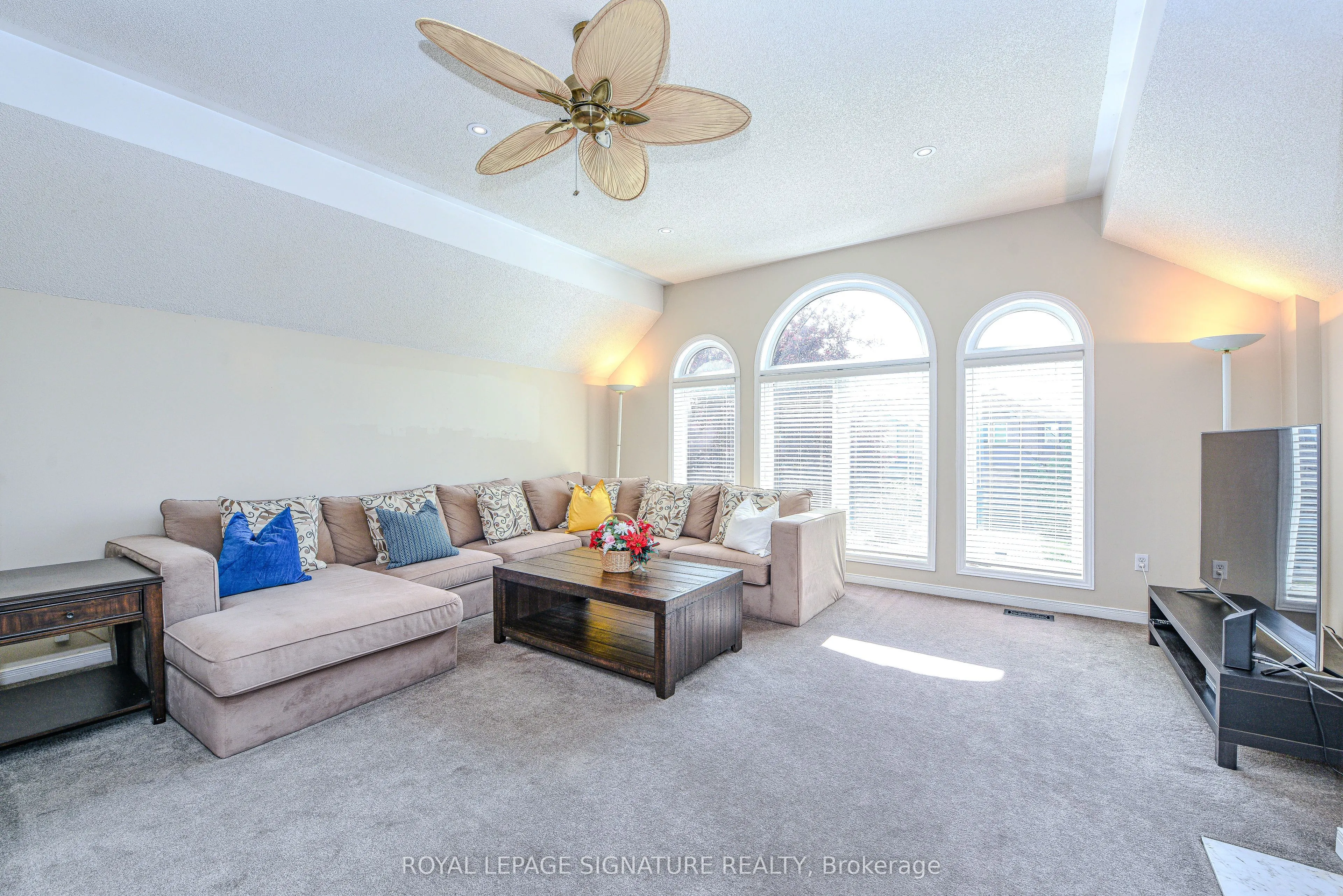 2547 Raglan Court