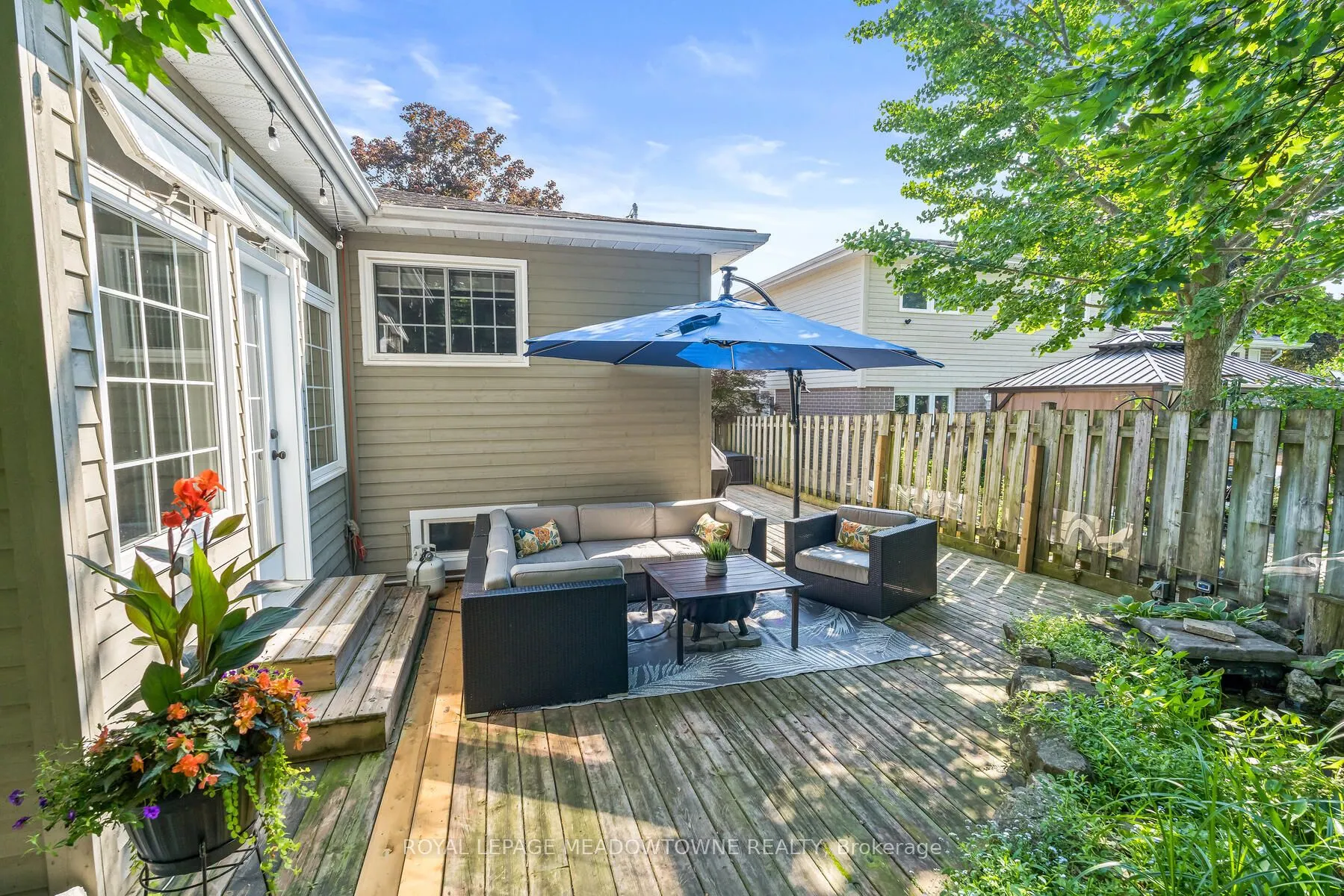 32 Joycelyn Crescent