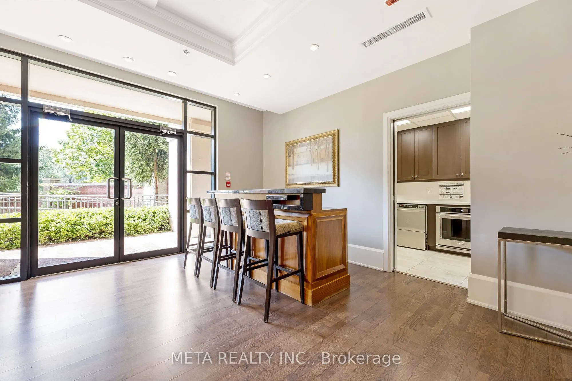 2855 Bloor Street W, #501