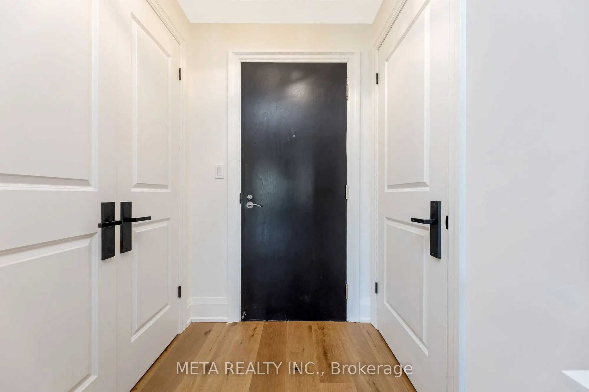 2855 Bloor Street W, #501