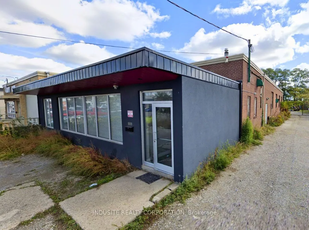 1888-1892 Mattawa Avenue