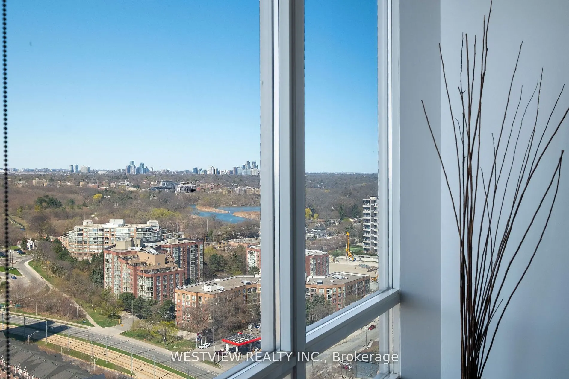15 Windermere Avenue, #2610
