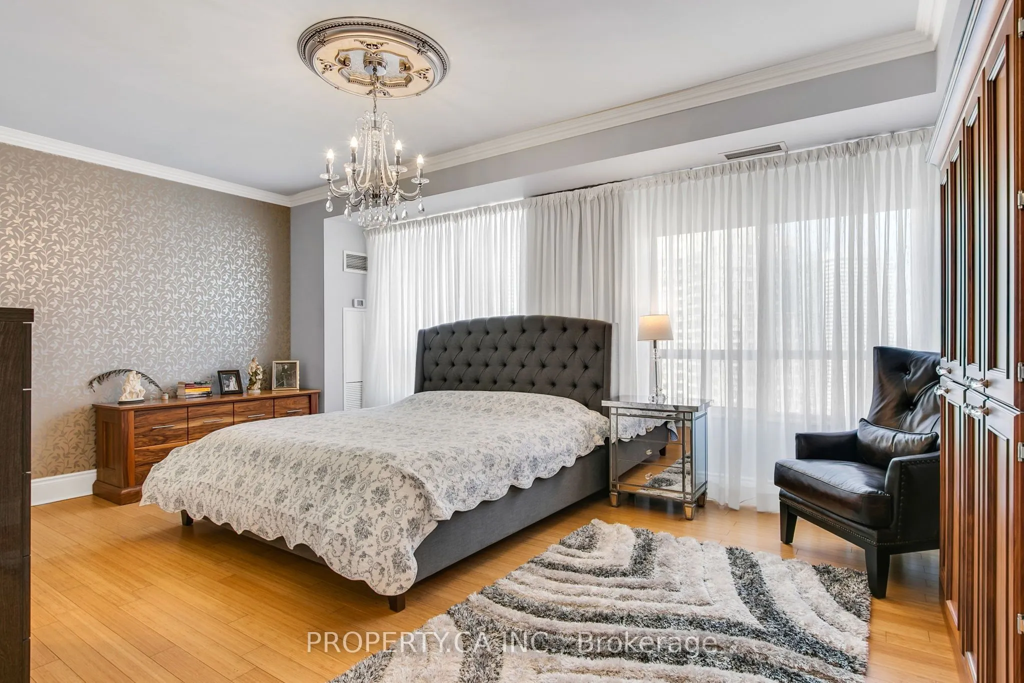 3880 Duke Of York Boulevard, #2804