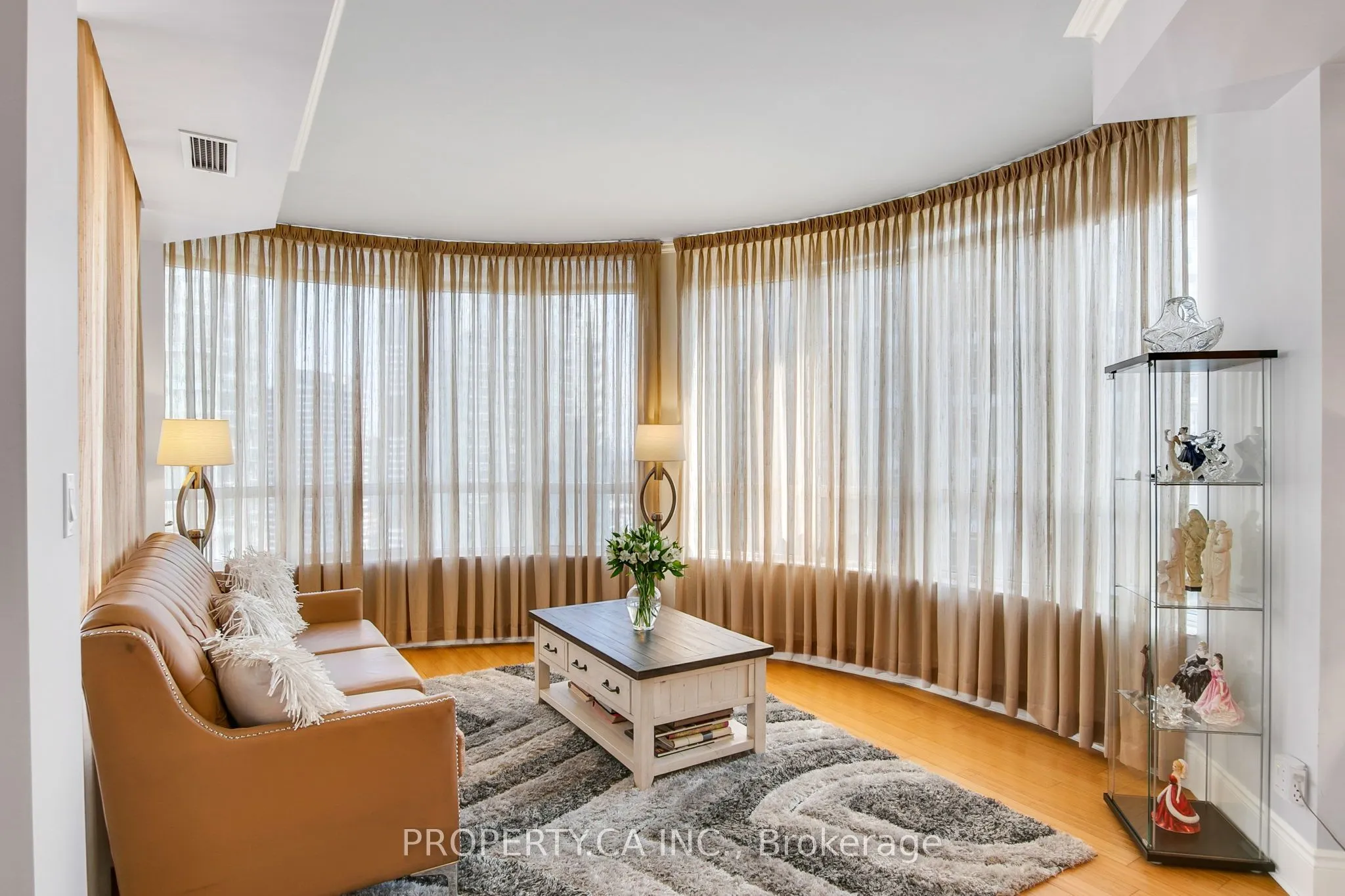 3880 Duke Of York Boulevard, #2804