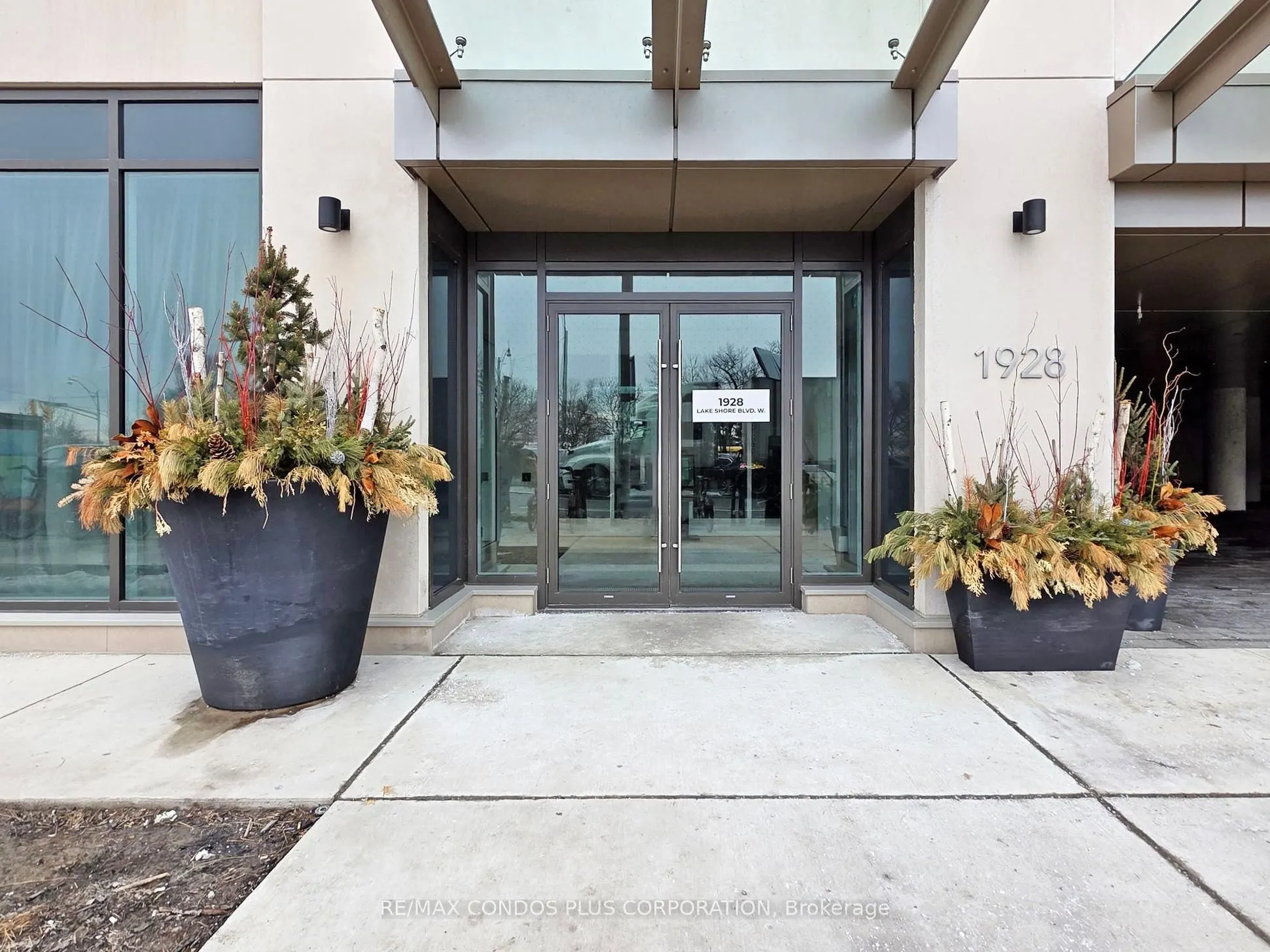 1928 Lake Shore Boulevard W, #3701