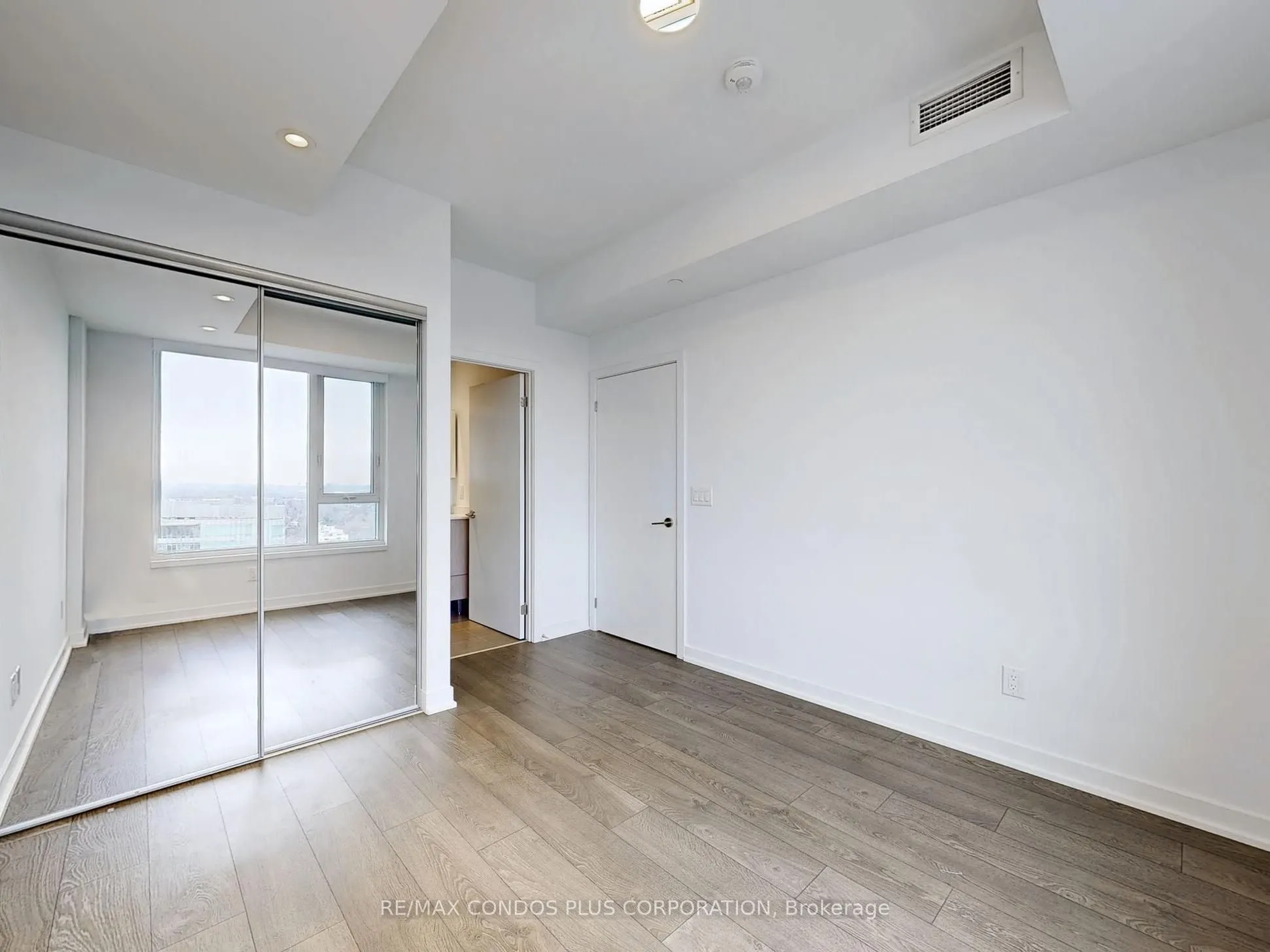 1928 Lake Shore Boulevard W, #3701
