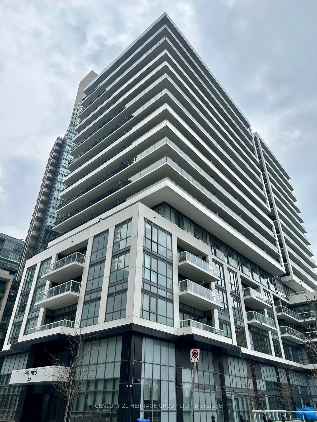 65 Annie Craig Drive, #402