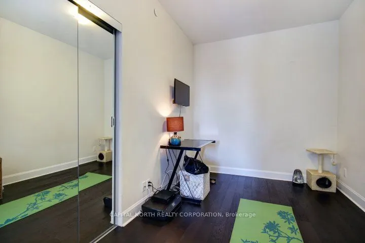 33 Shore Breeze Drive, #711
