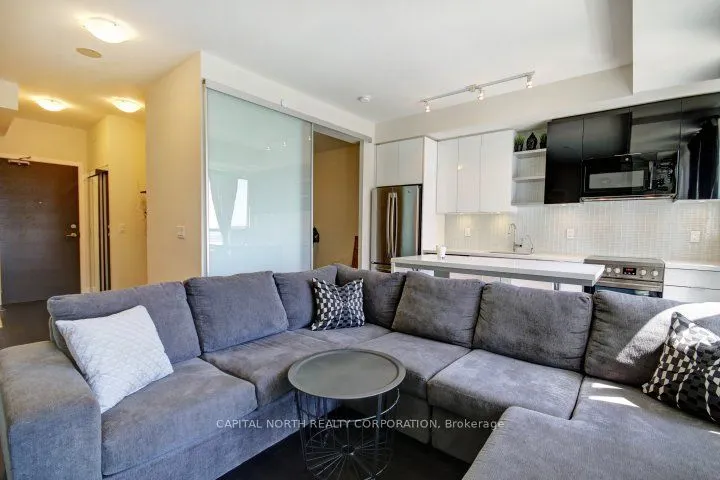 33 Shore Breeze Drive, #711