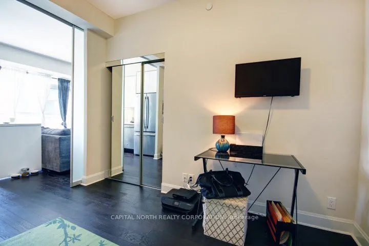 33 Shore Breeze Drive, #711