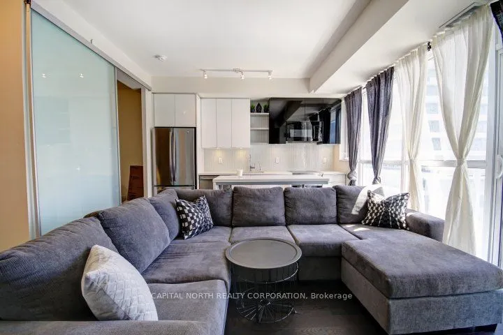 33 Shore Breeze Drive, #711