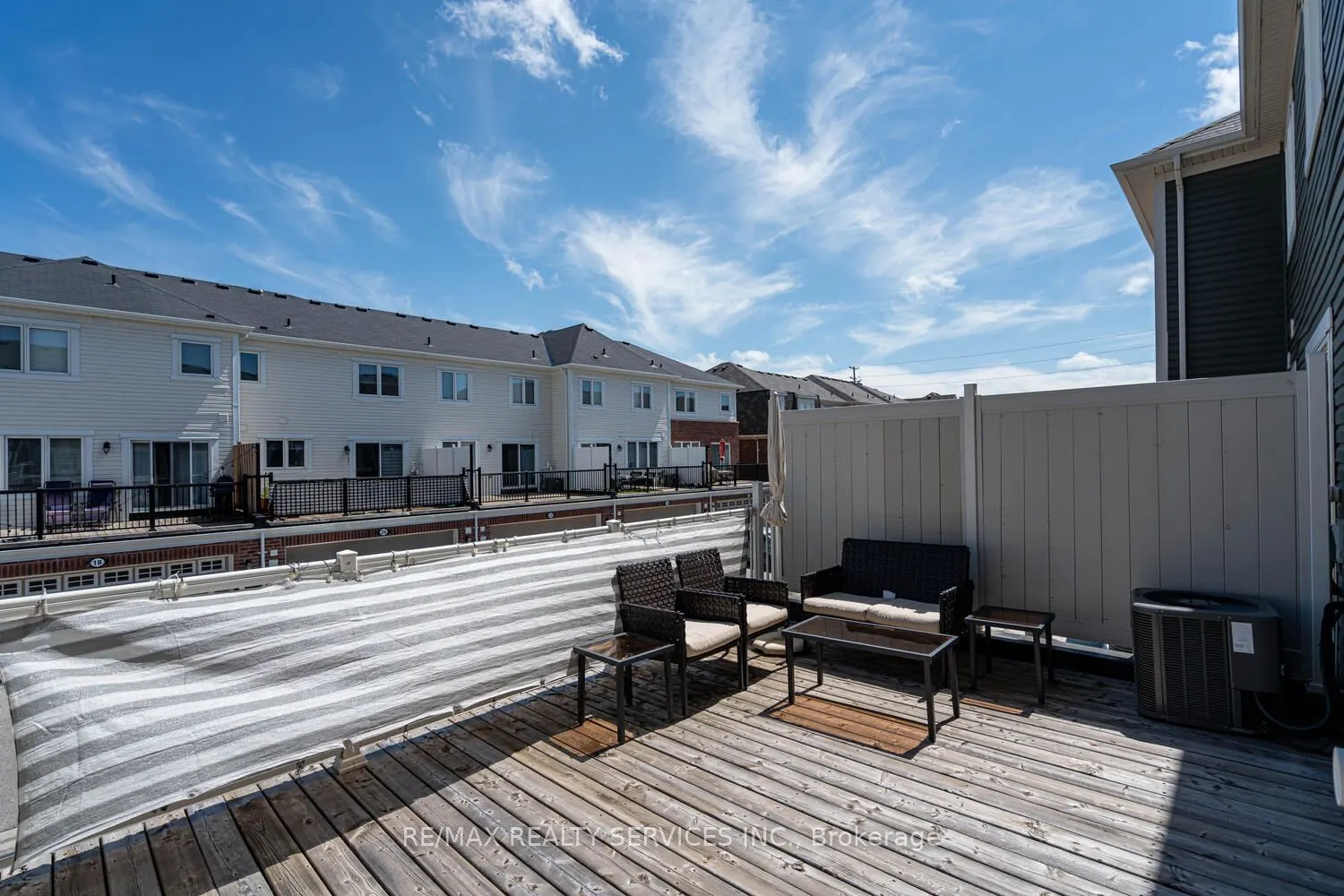 221 Remembrance Road E