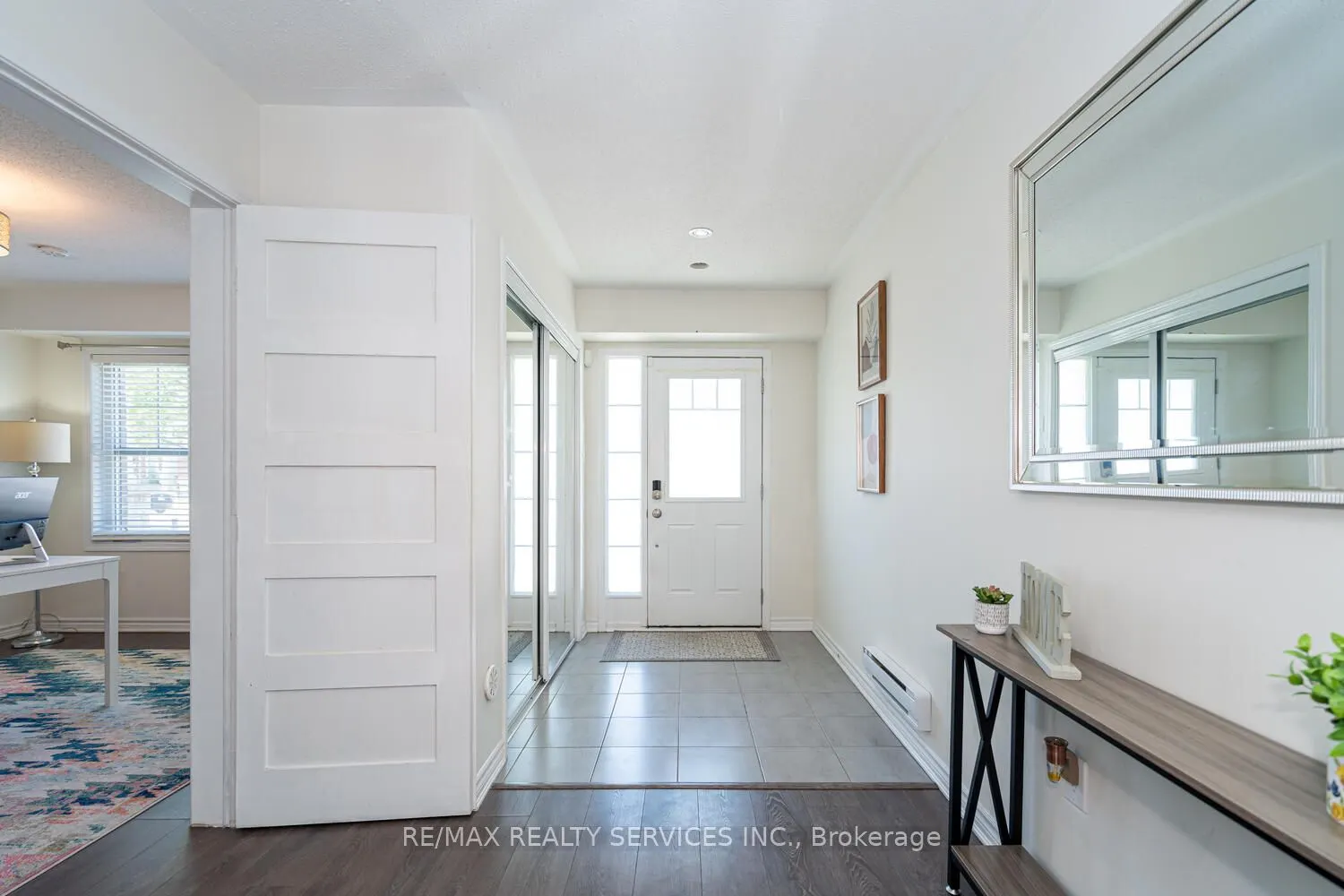 221 Remembrance Road E