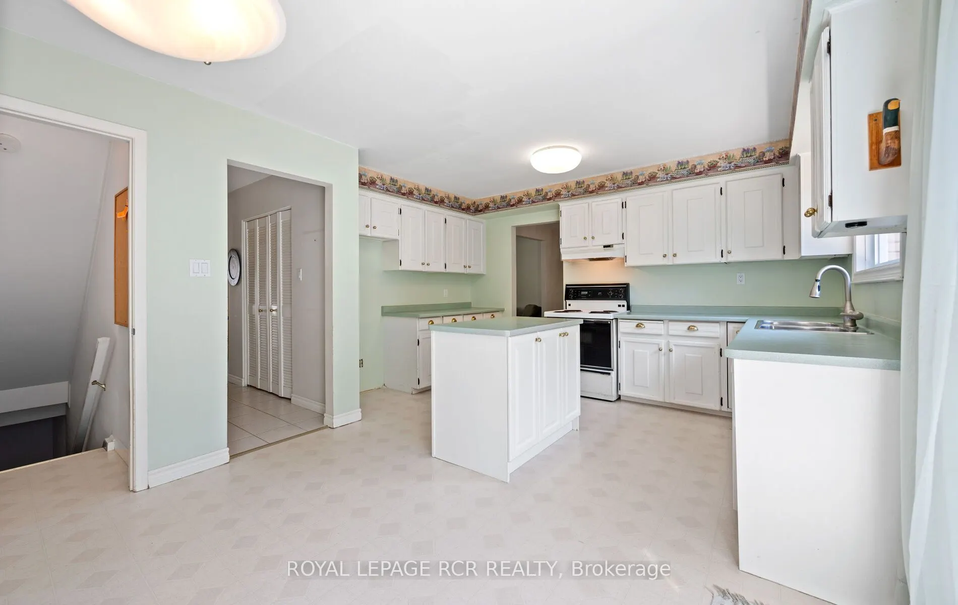 40 Glenforest Road