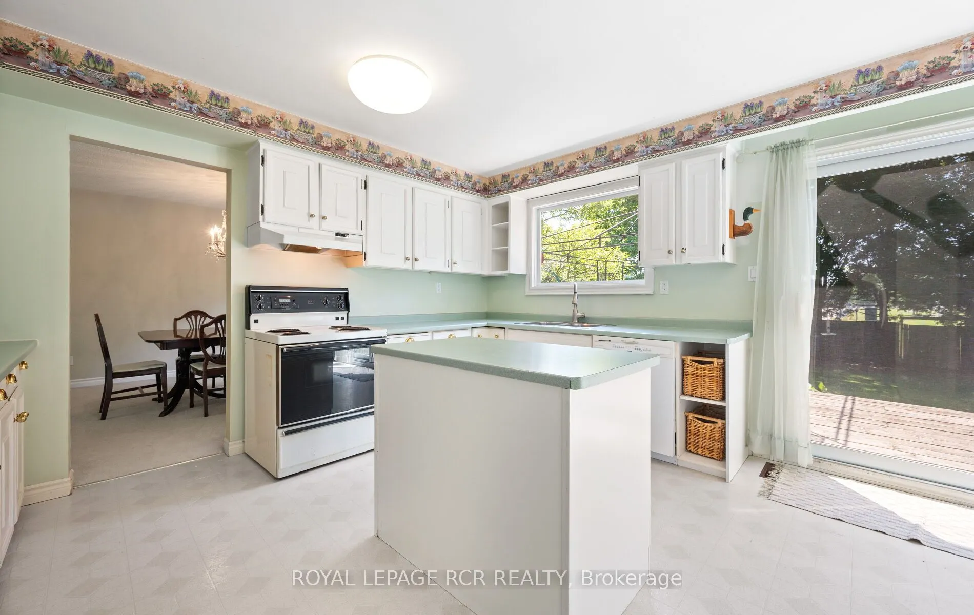 40 Glenforest Road