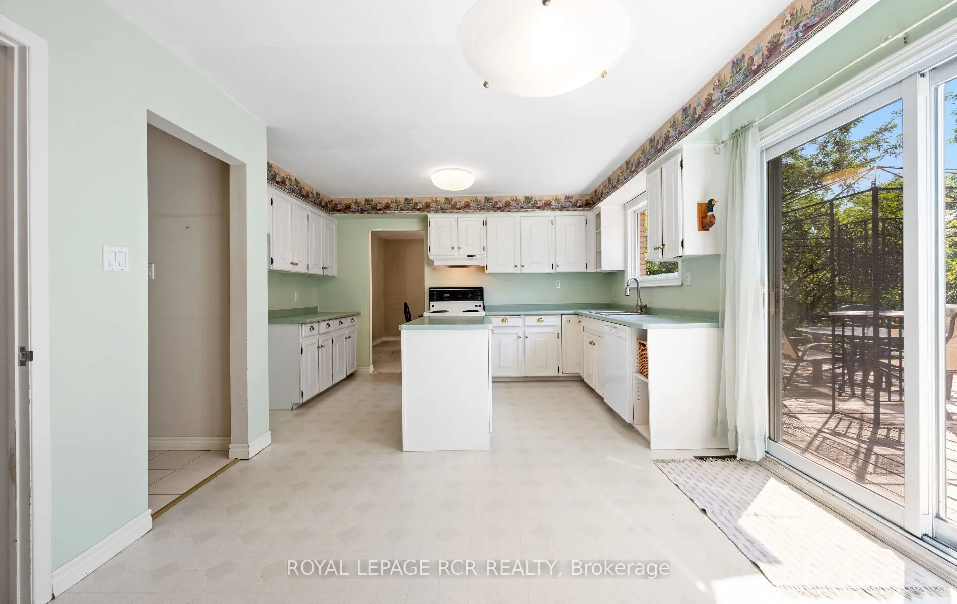 40 Glenforest Road