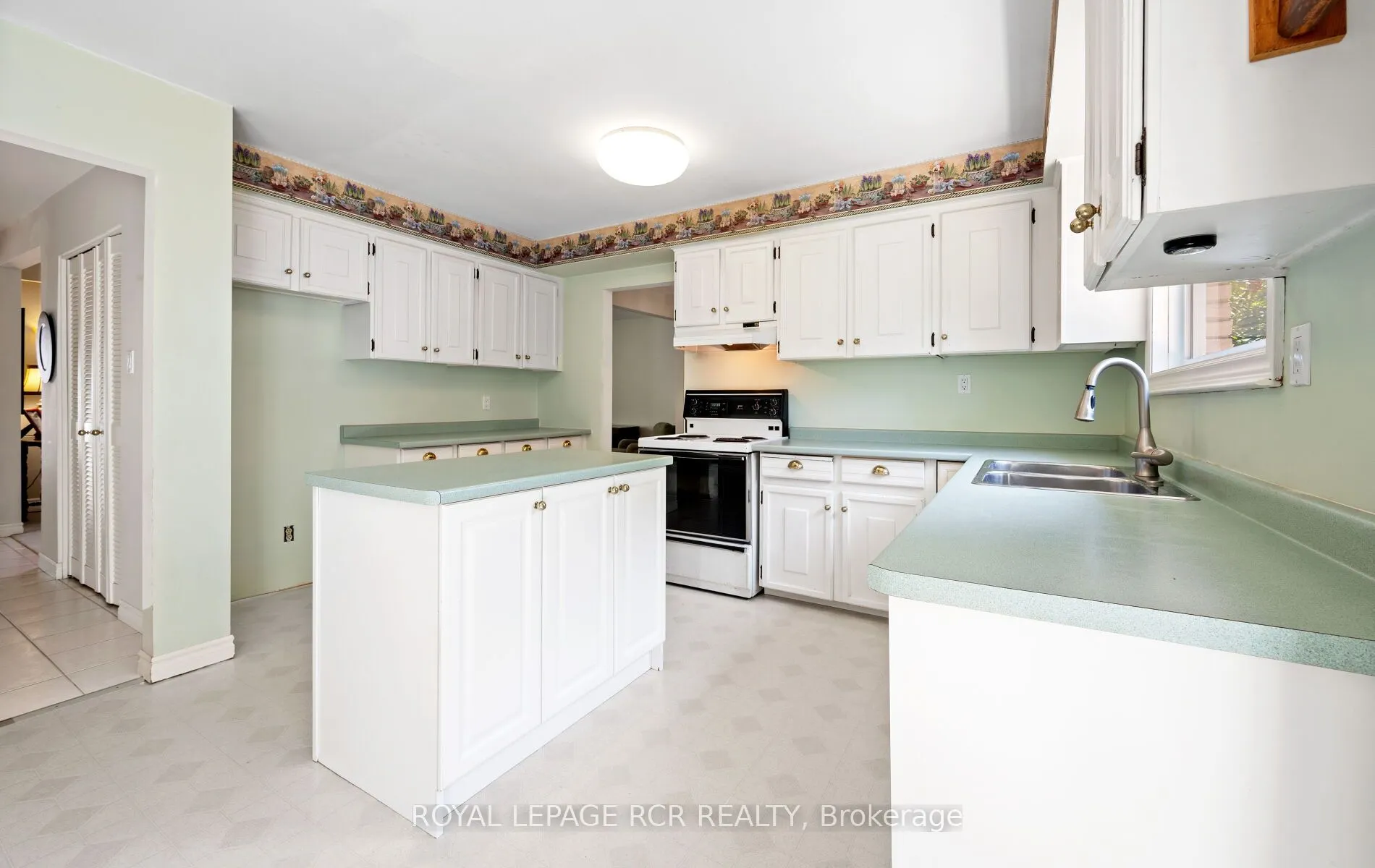 40 Glenforest Road