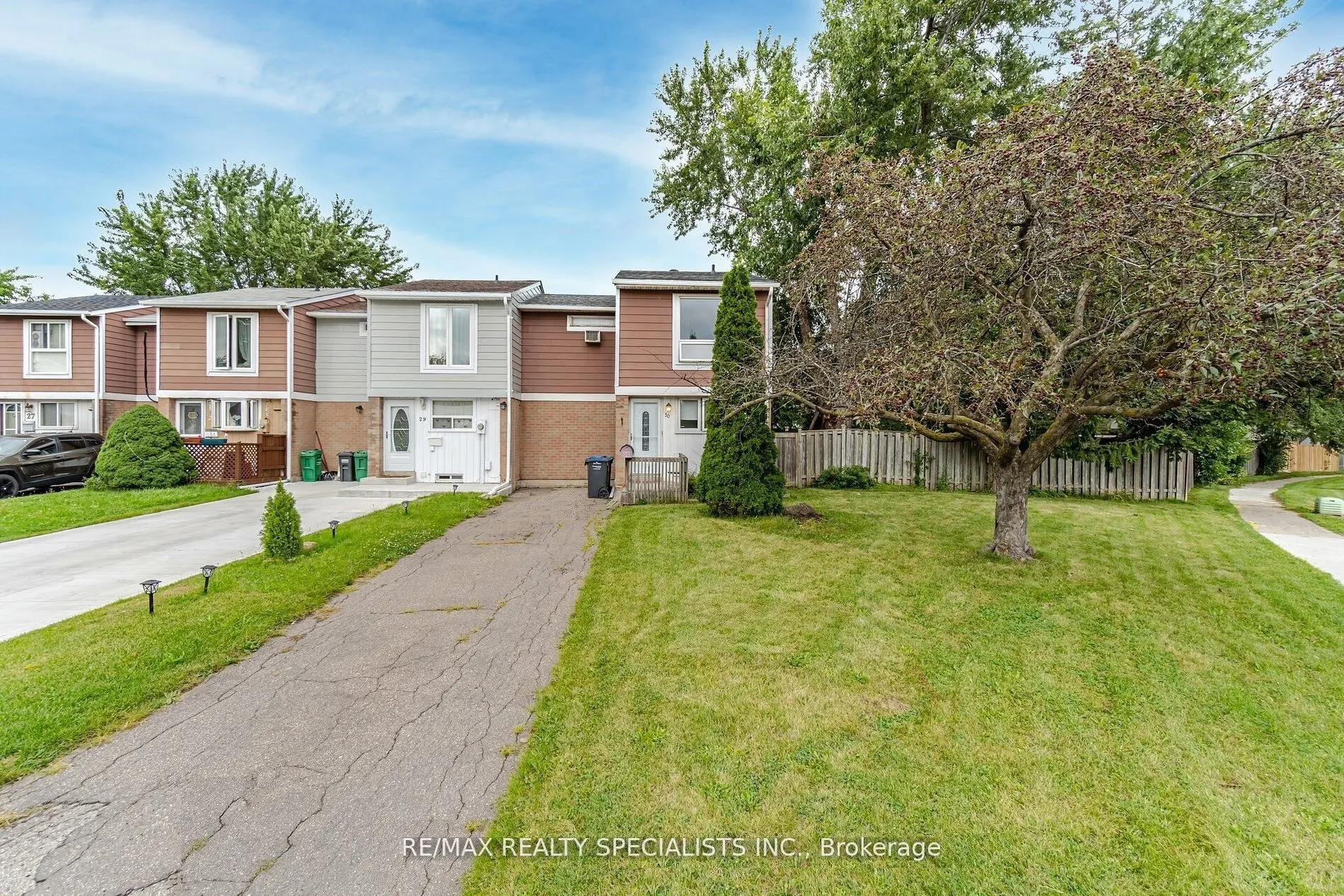 30 Hardcastle Court