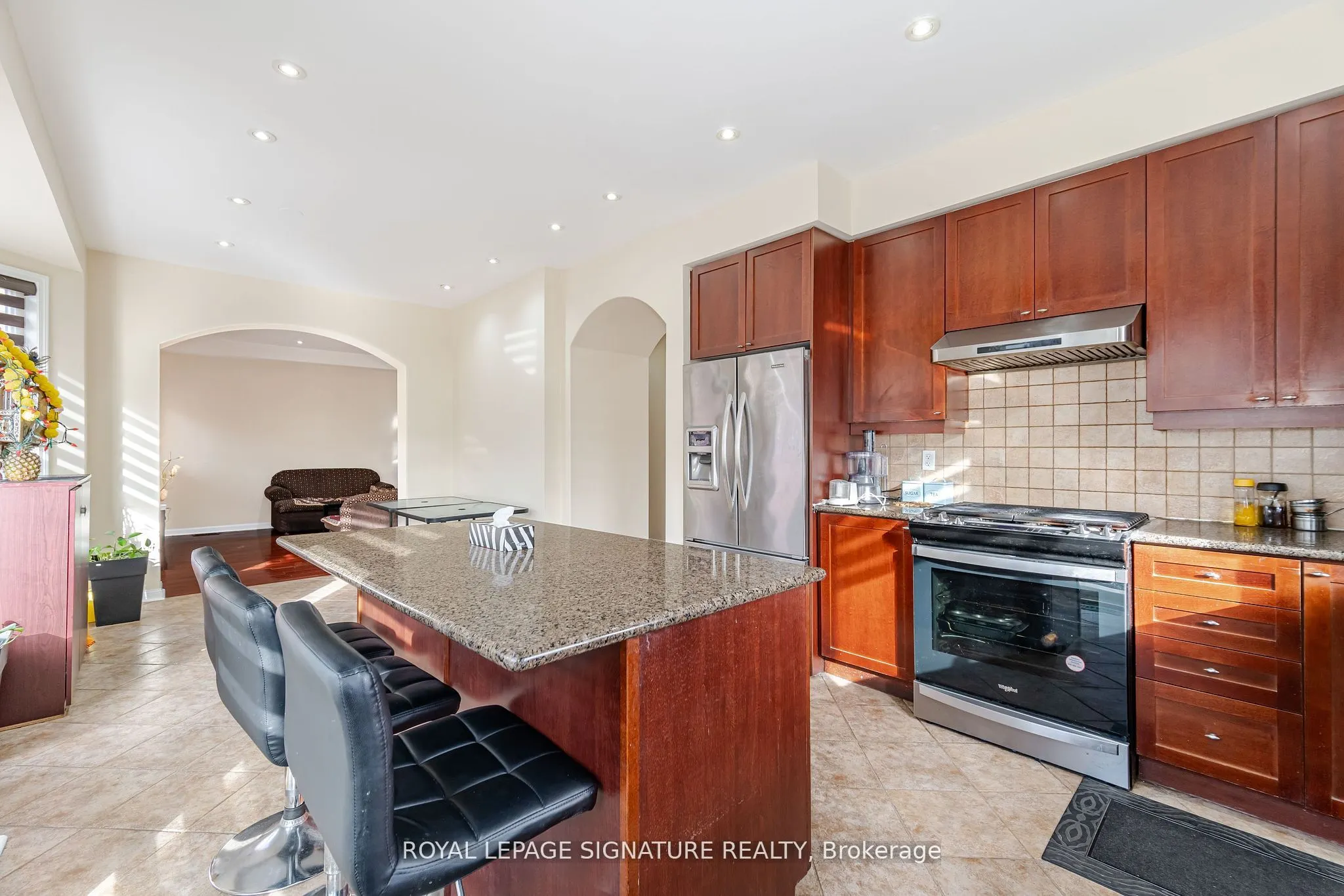 21 Alboreto Way