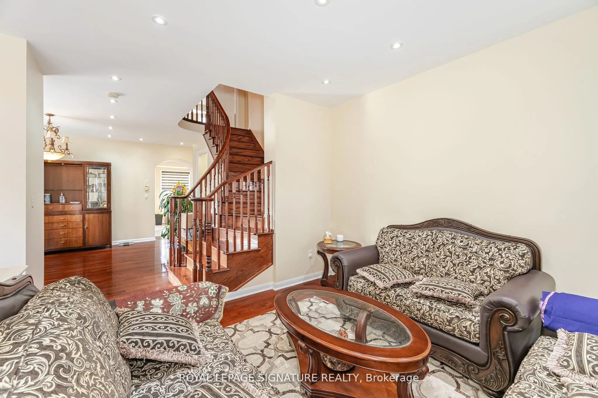 21 Alboreto Way