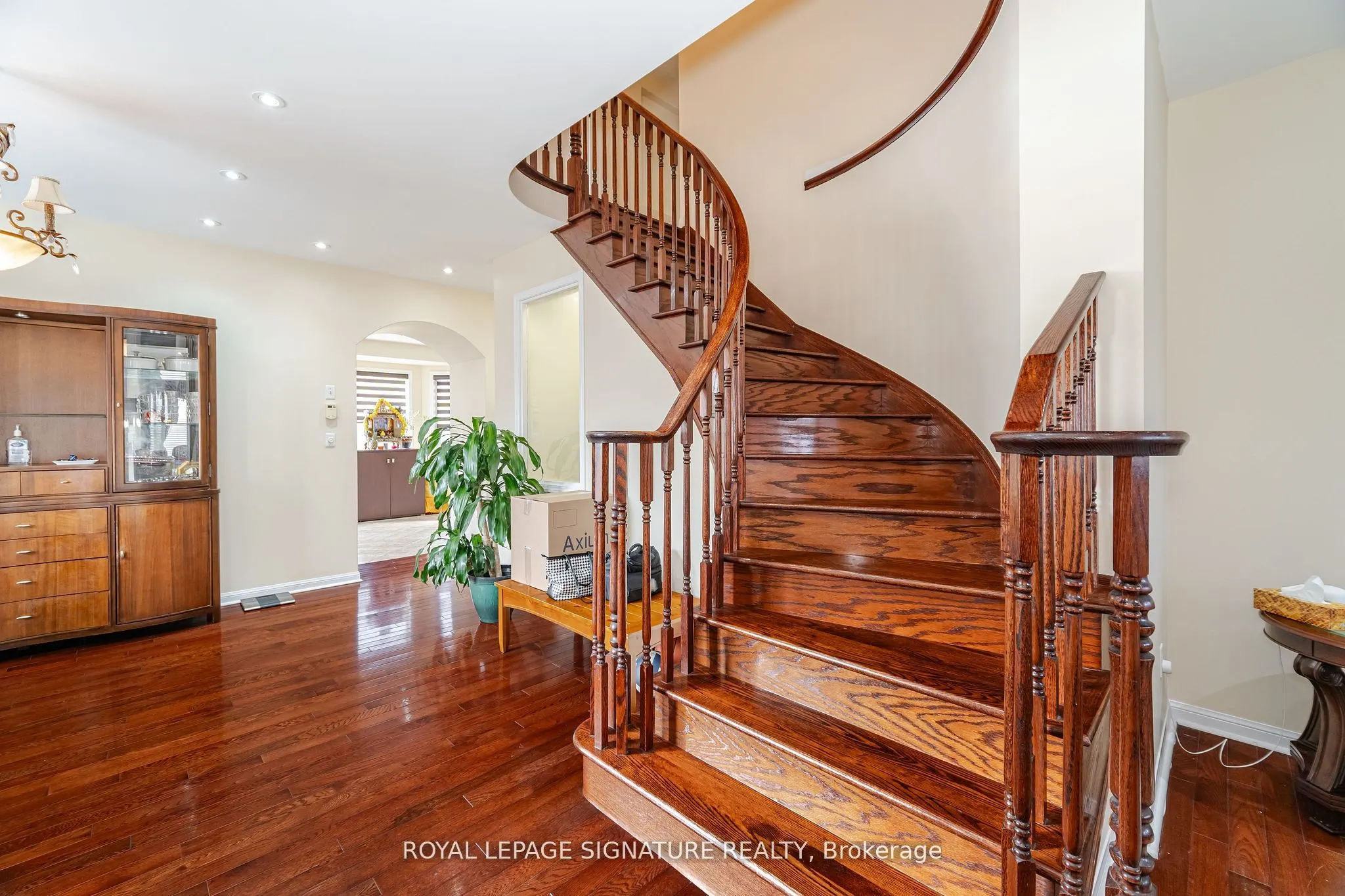 21 Alboreto Way