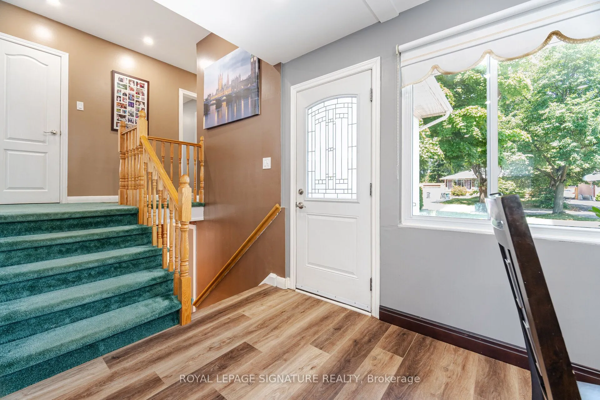 24 Lesbury Avenue