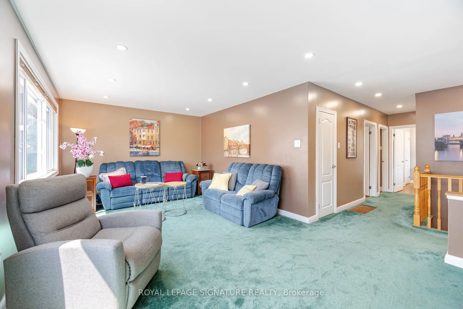 24 Lesbury Avenue