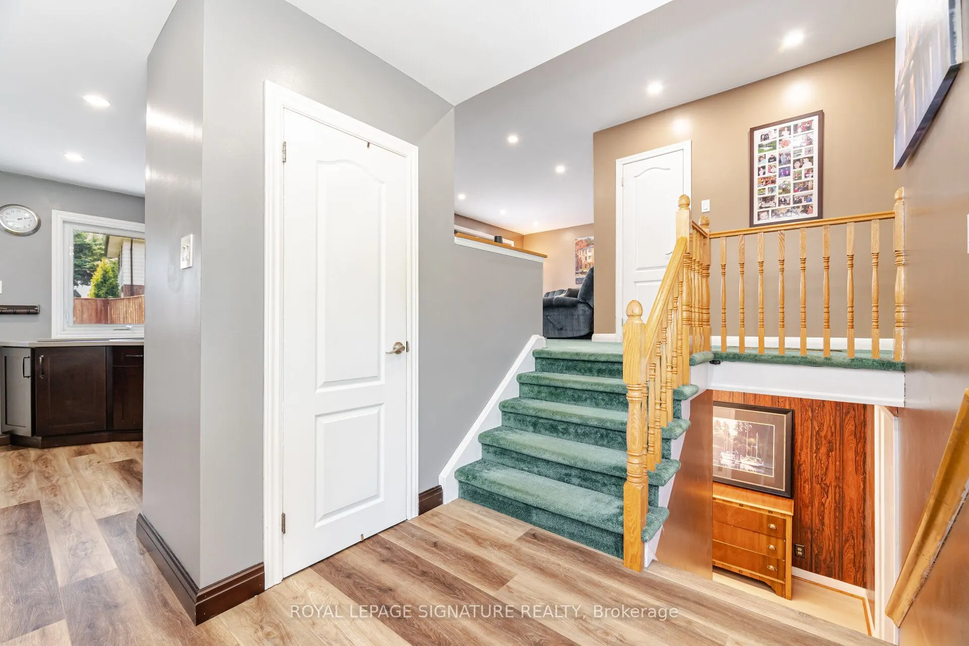 24 Lesbury Avenue