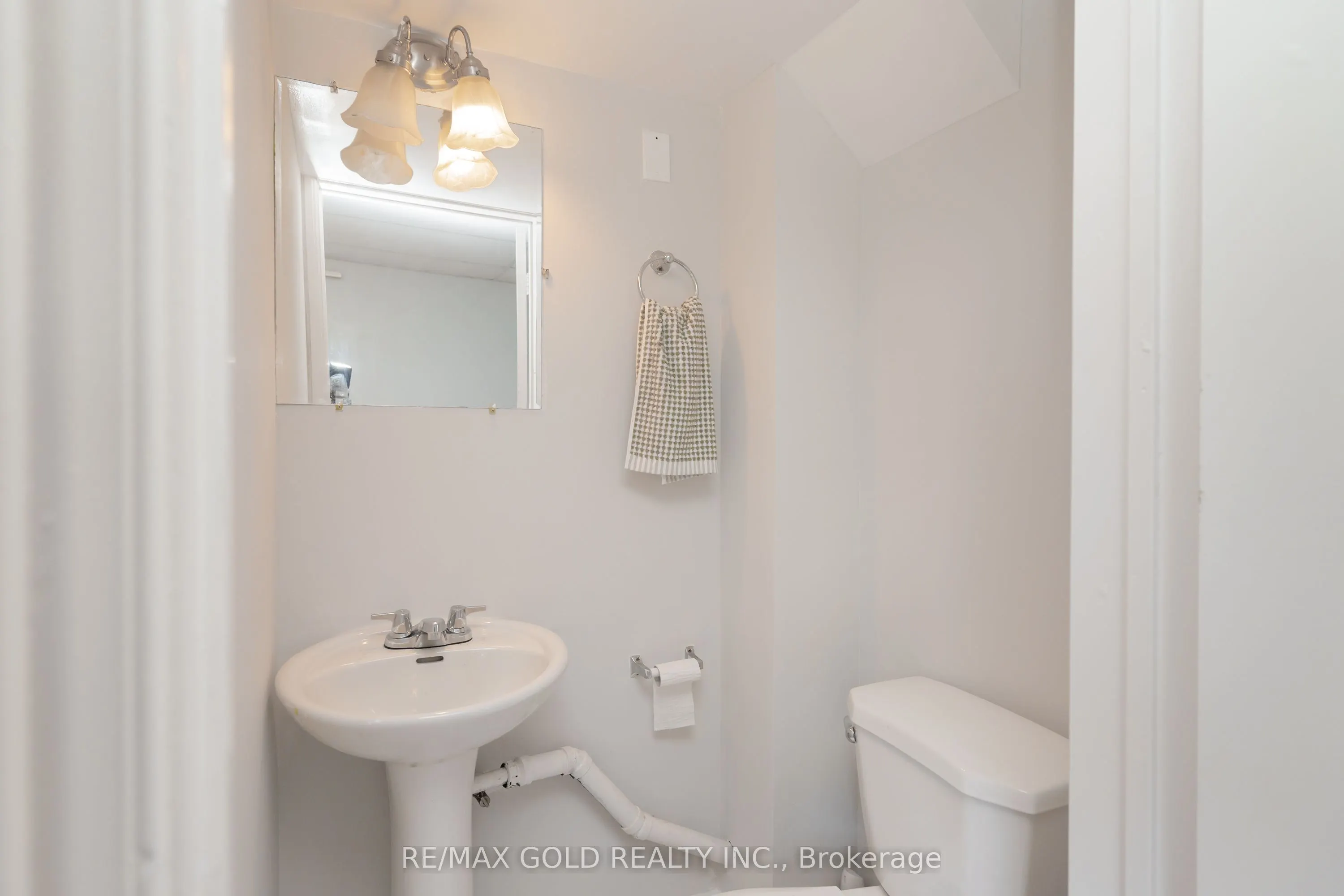 57 GUILDFORD Crescent