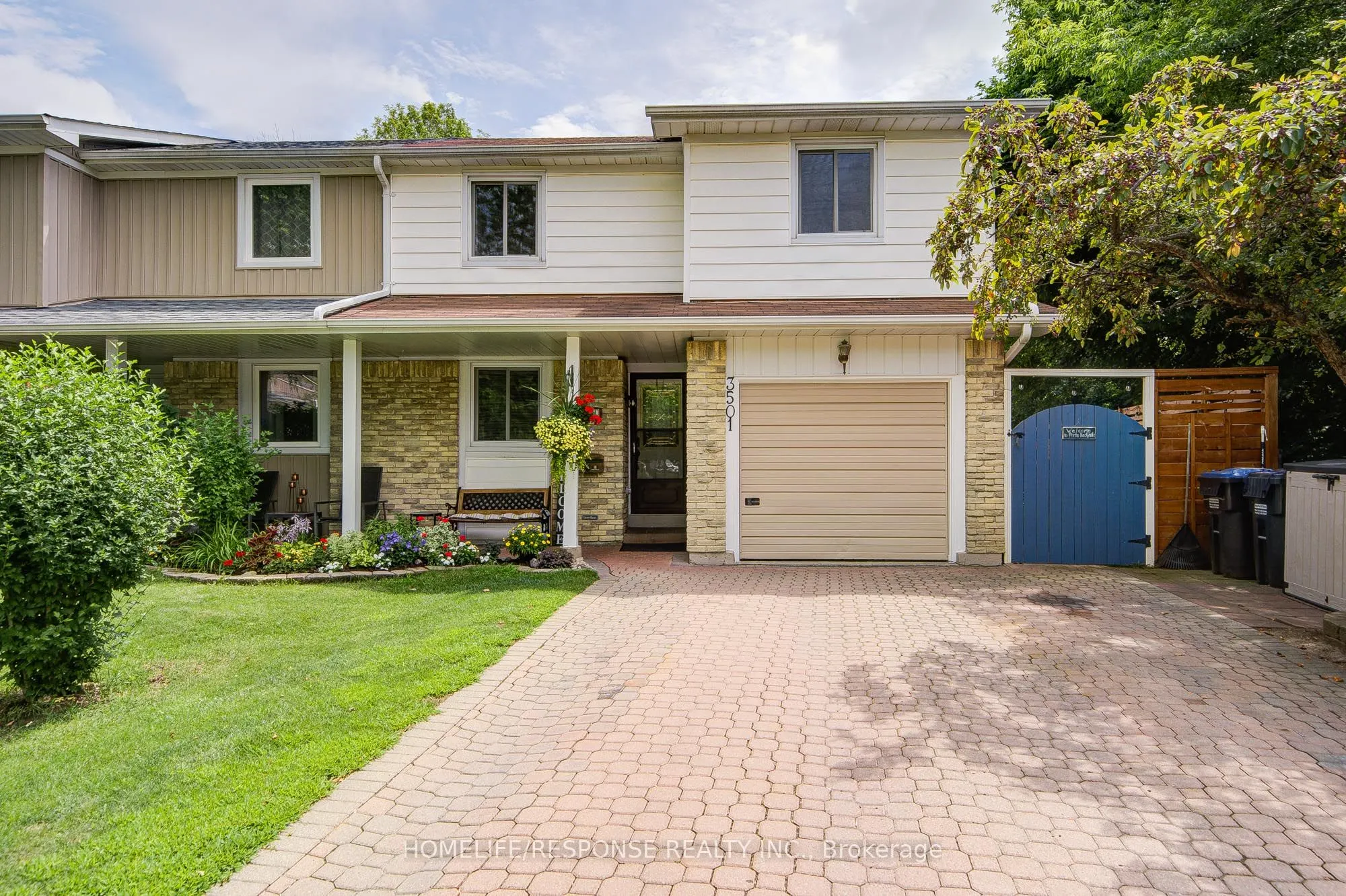 3501 AUTUMNLEAF Crescent